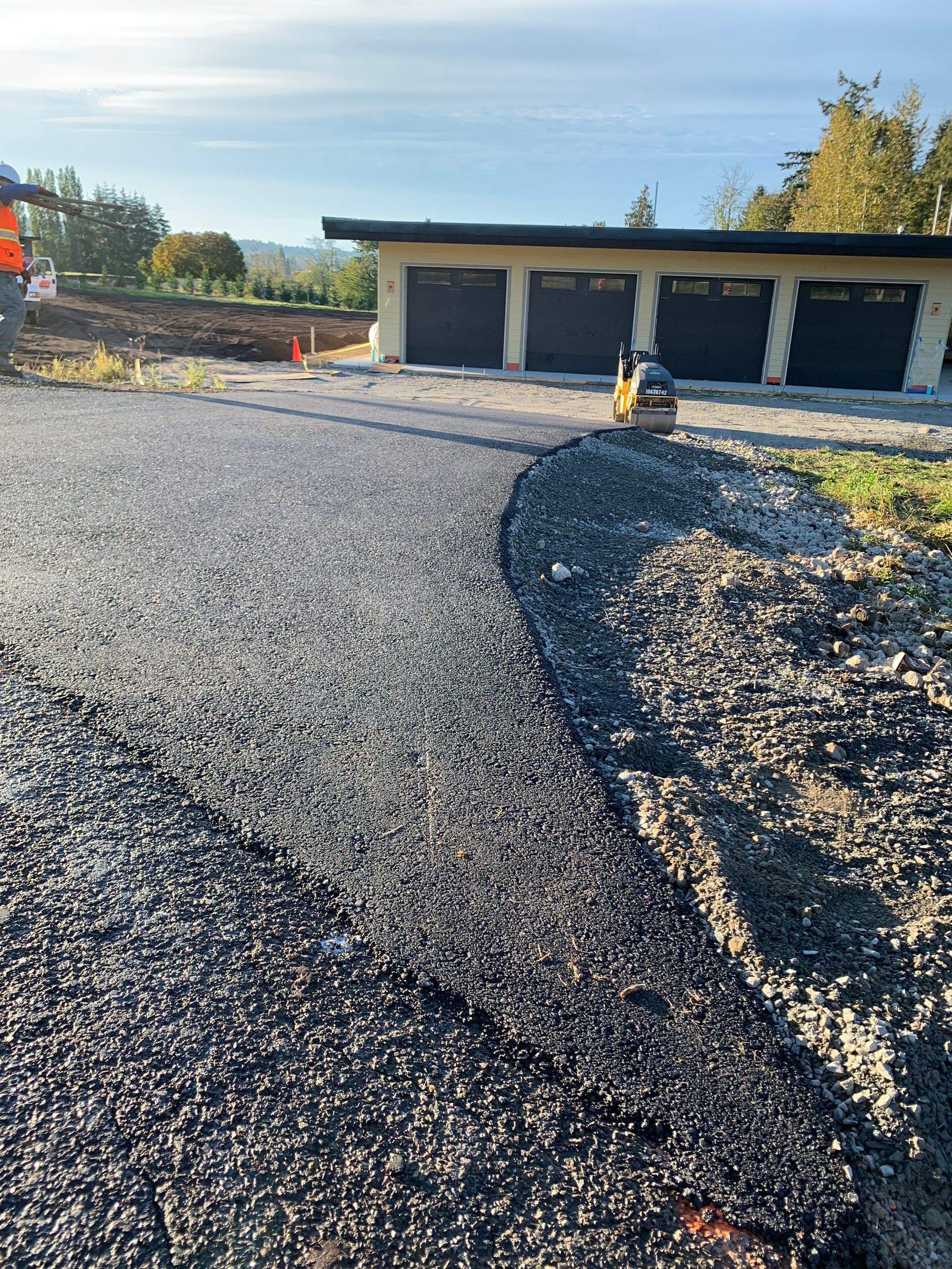 Concrete Patio, Walkway & Asphalt Driveway | Snohomish by Jireh Asphalt & Concrete Inc 