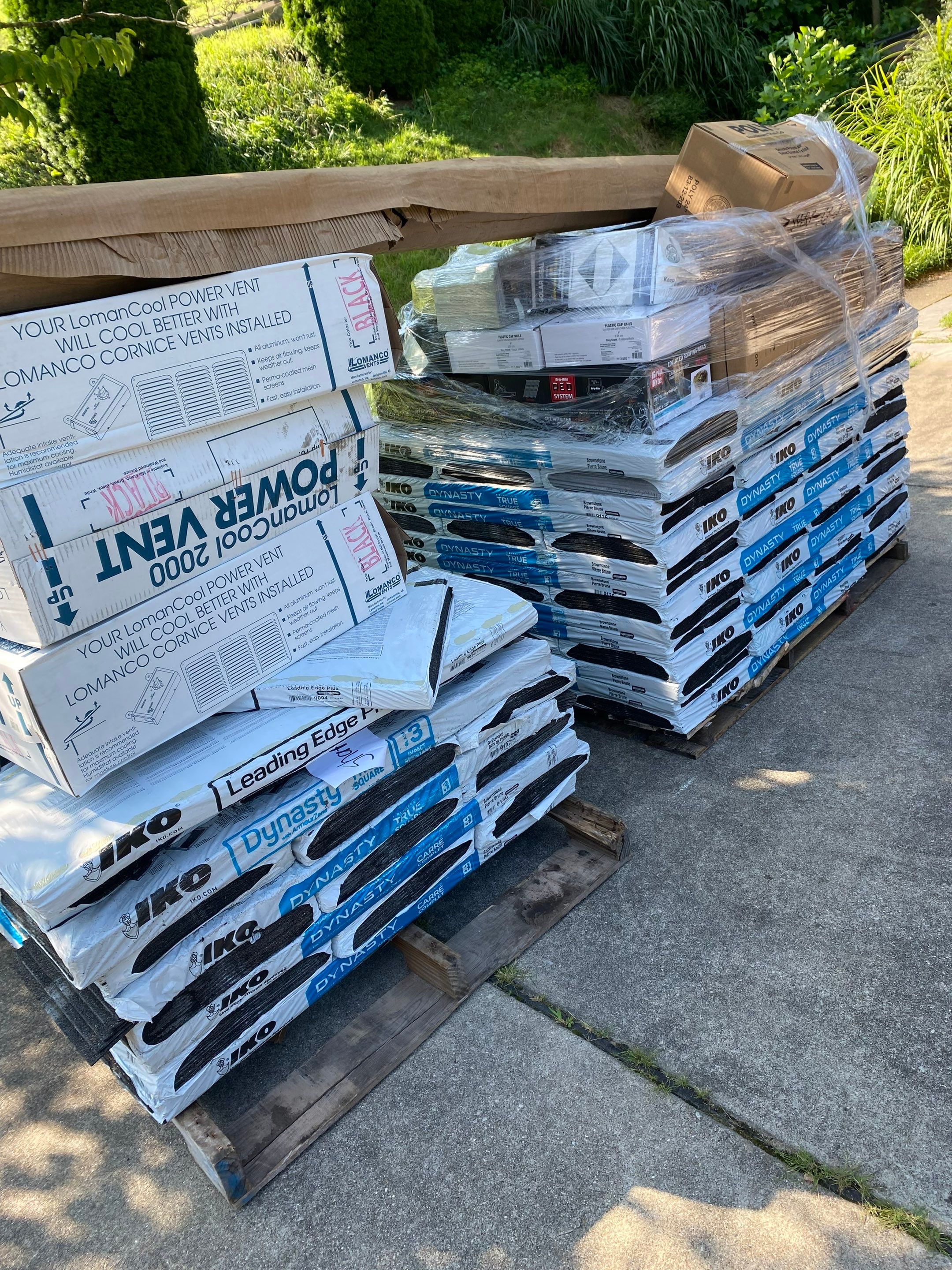 Unique Single Roof Replacement in Charleston WV – IKO Dynasty High-Performance Shingles by Mr. Roofer