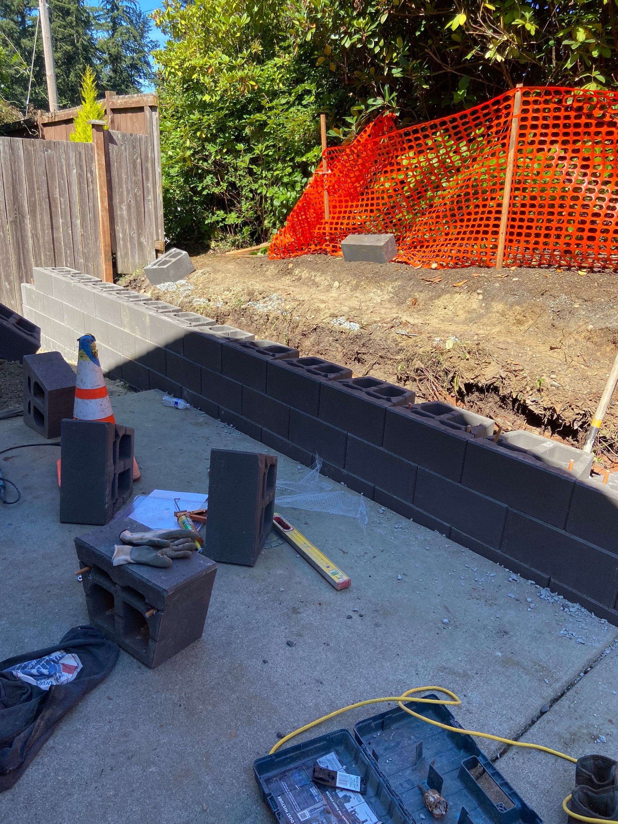 Jireh Outdoor Projects | Retaining Wall & Fence Build by Jireh Asphalt & Concrete Inc 
