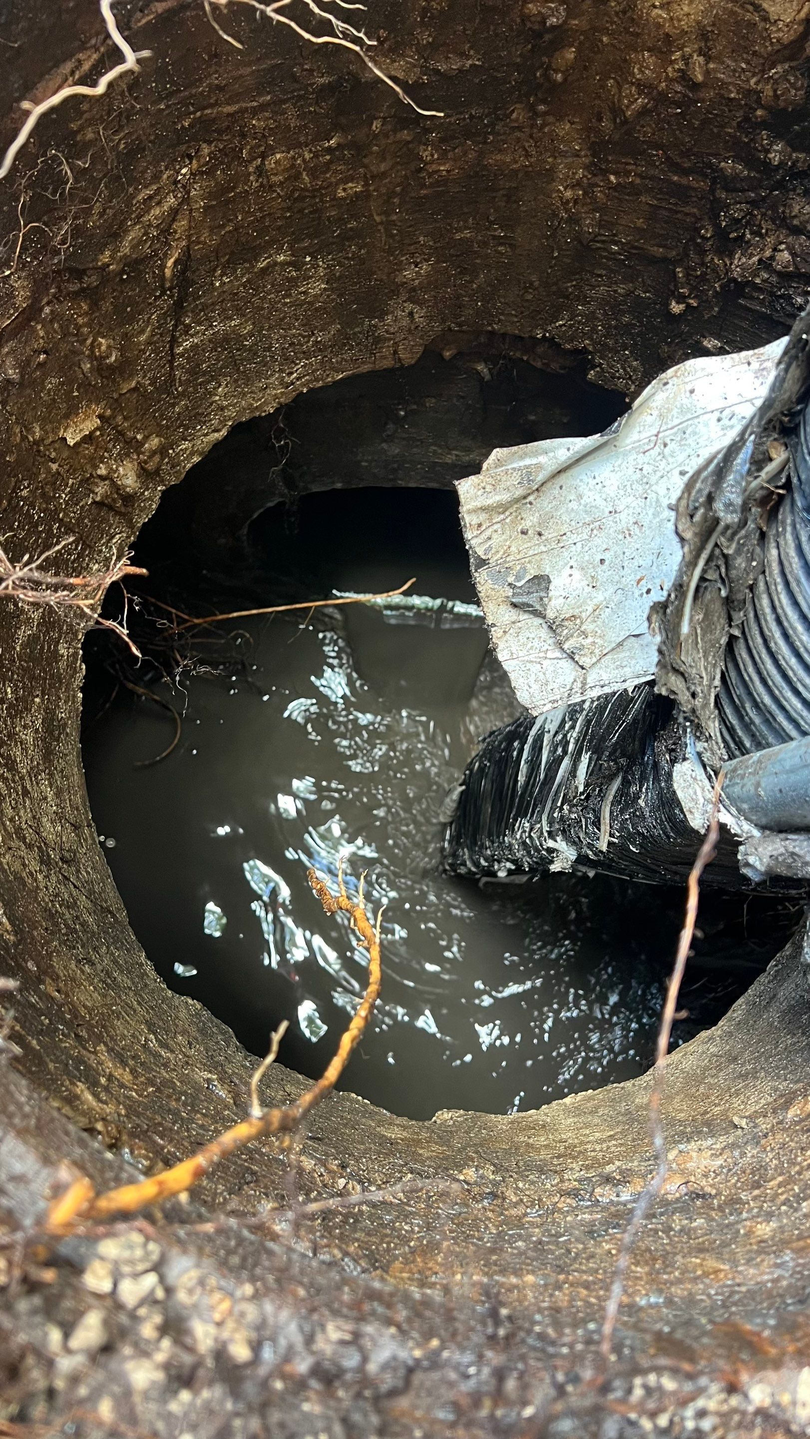 Naples Sunbelt Stormwater Catch Basin Cleaning by APS Power & Water