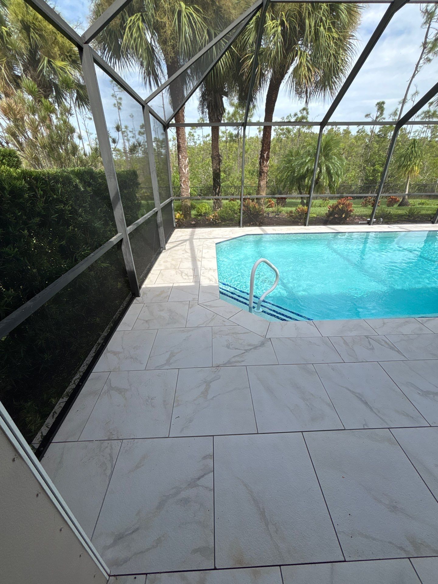 Porcelain Pool Deck - Colonial Country Club by Old Town Pavers Llc