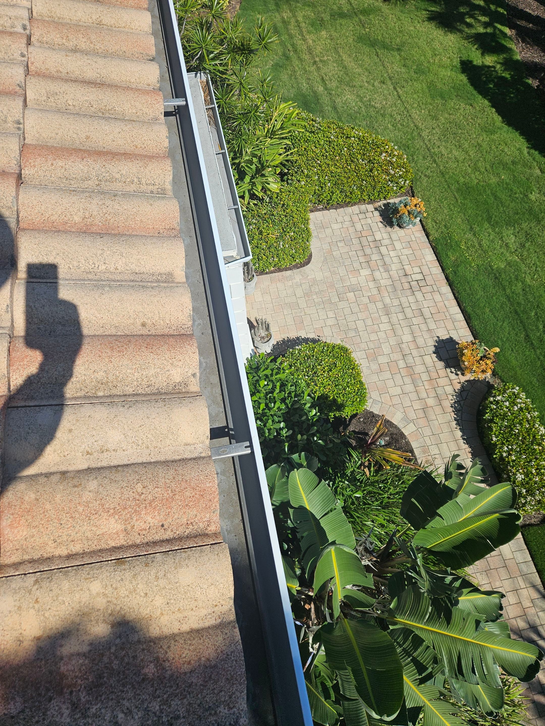 Gutter Cleaning in Sarasota FL by Gutter Professors
