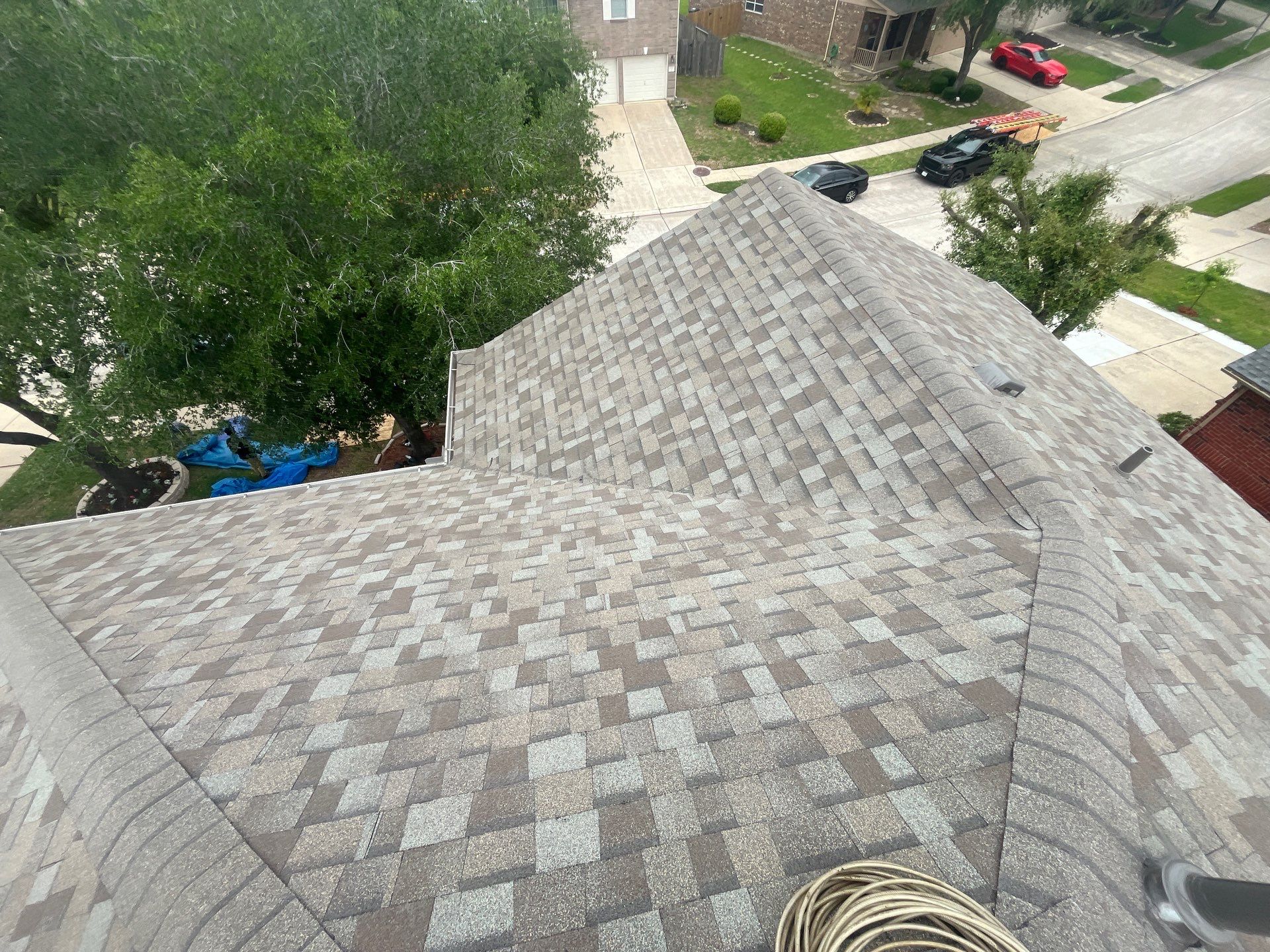Residential Roofing Installation using Owen's Corning Duration (Lifetime) Shingles by Roof Repair Company