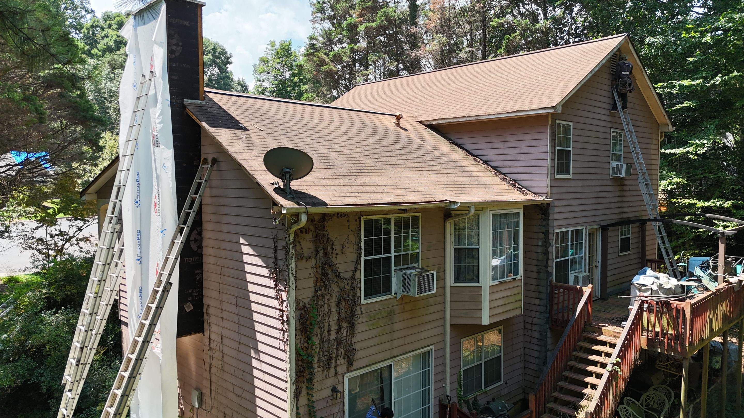 Woodstock, GA Partial Siding Replacement using James Hardie Lap Siding by Nelson Exteriors 