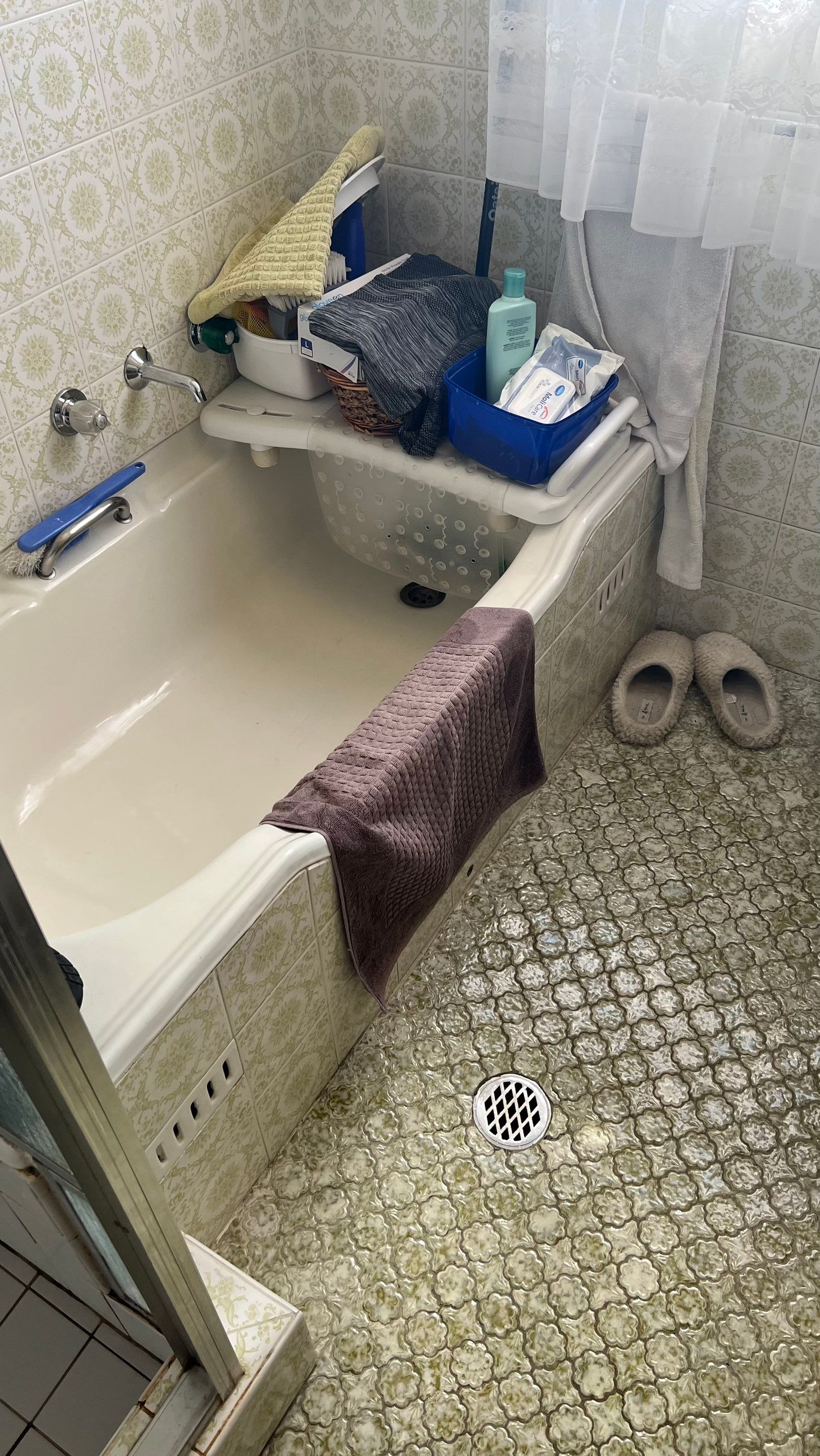 Separate Bathroom & Toilet Converted Into One Room by Re-seal Bathrooms