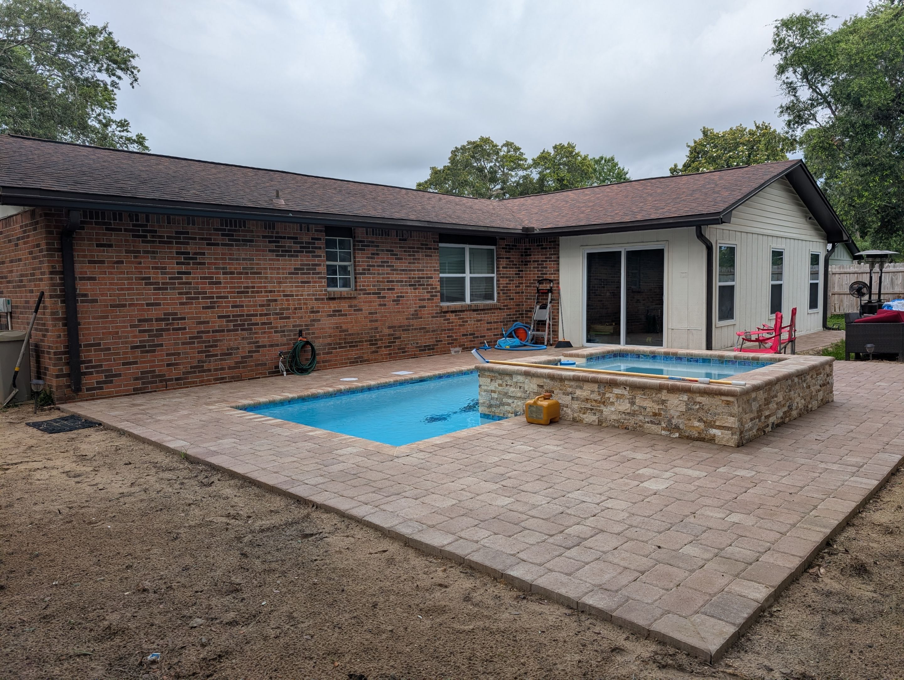 Pool Cage by Titan Sunrooms