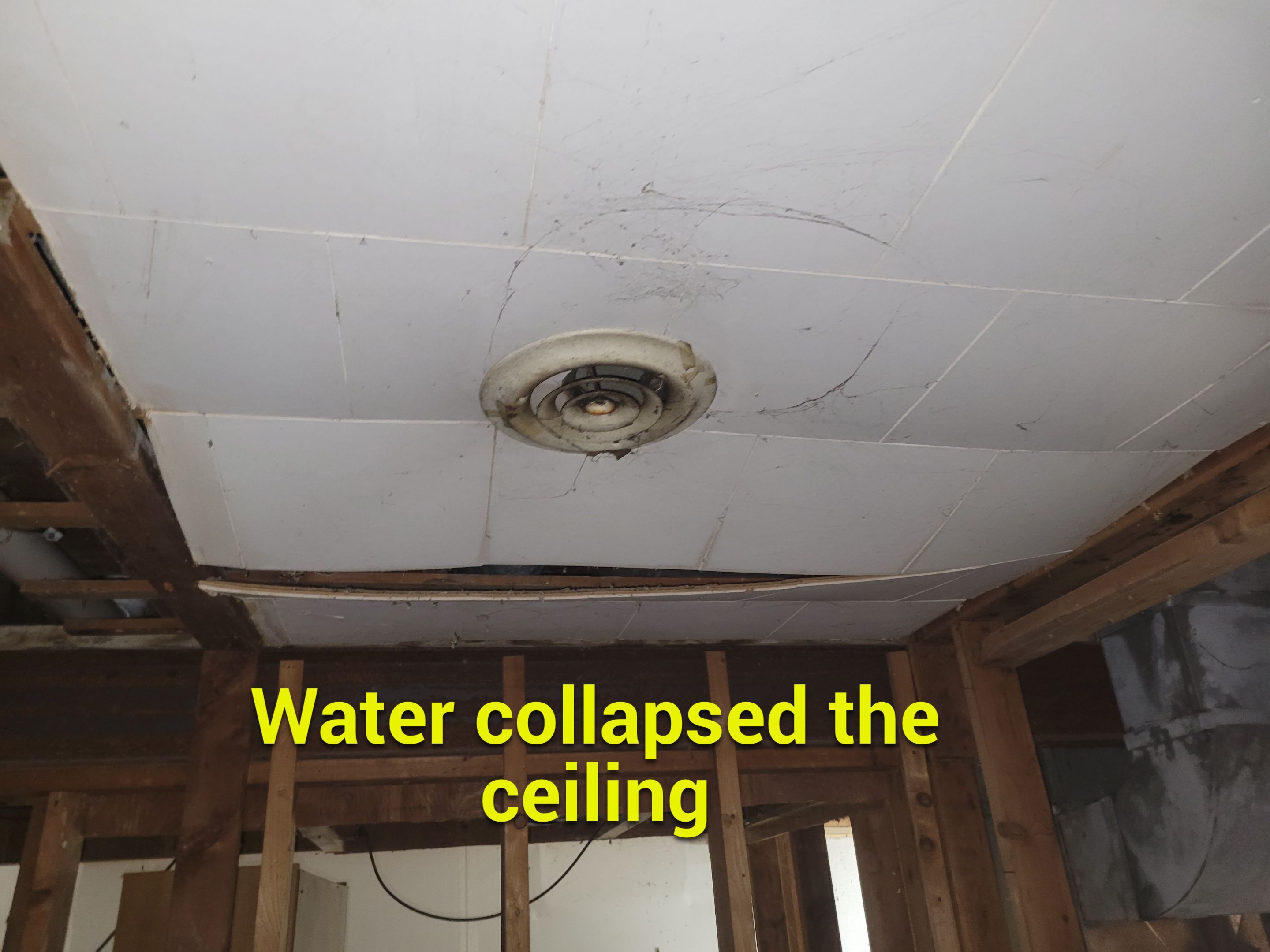 Toilet Overflow by Chicagoland Water Medics