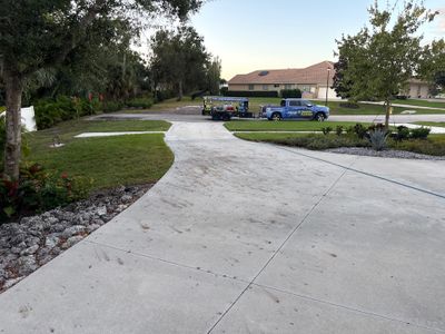🏡 Large Concrete Driveway & Sidewalk Cleaning – Winding River Community, Bradenton, FL
