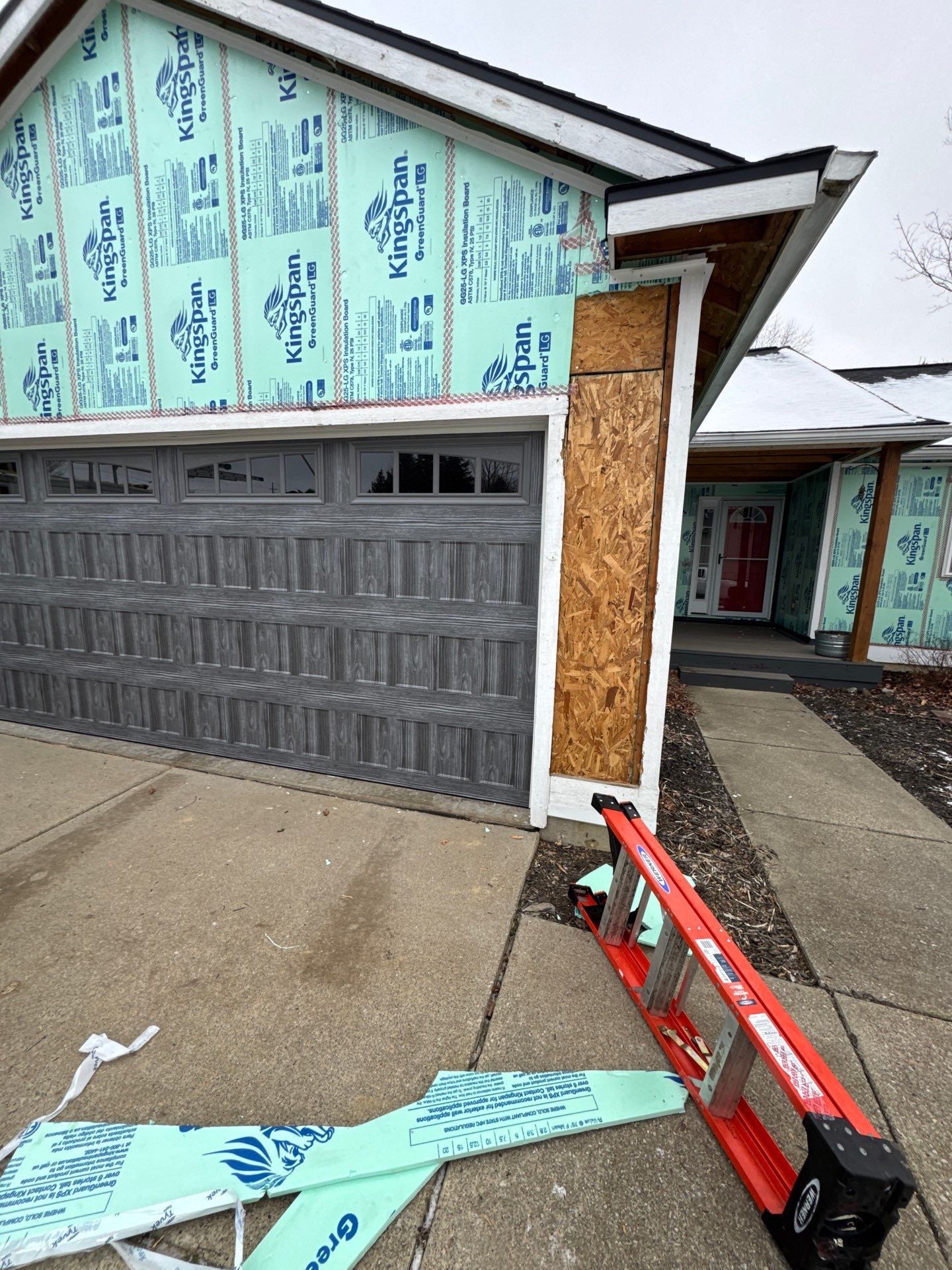 Siding Replacement using Alside Charter Oak D4.5" Riveria Dusk by 180 Contractors