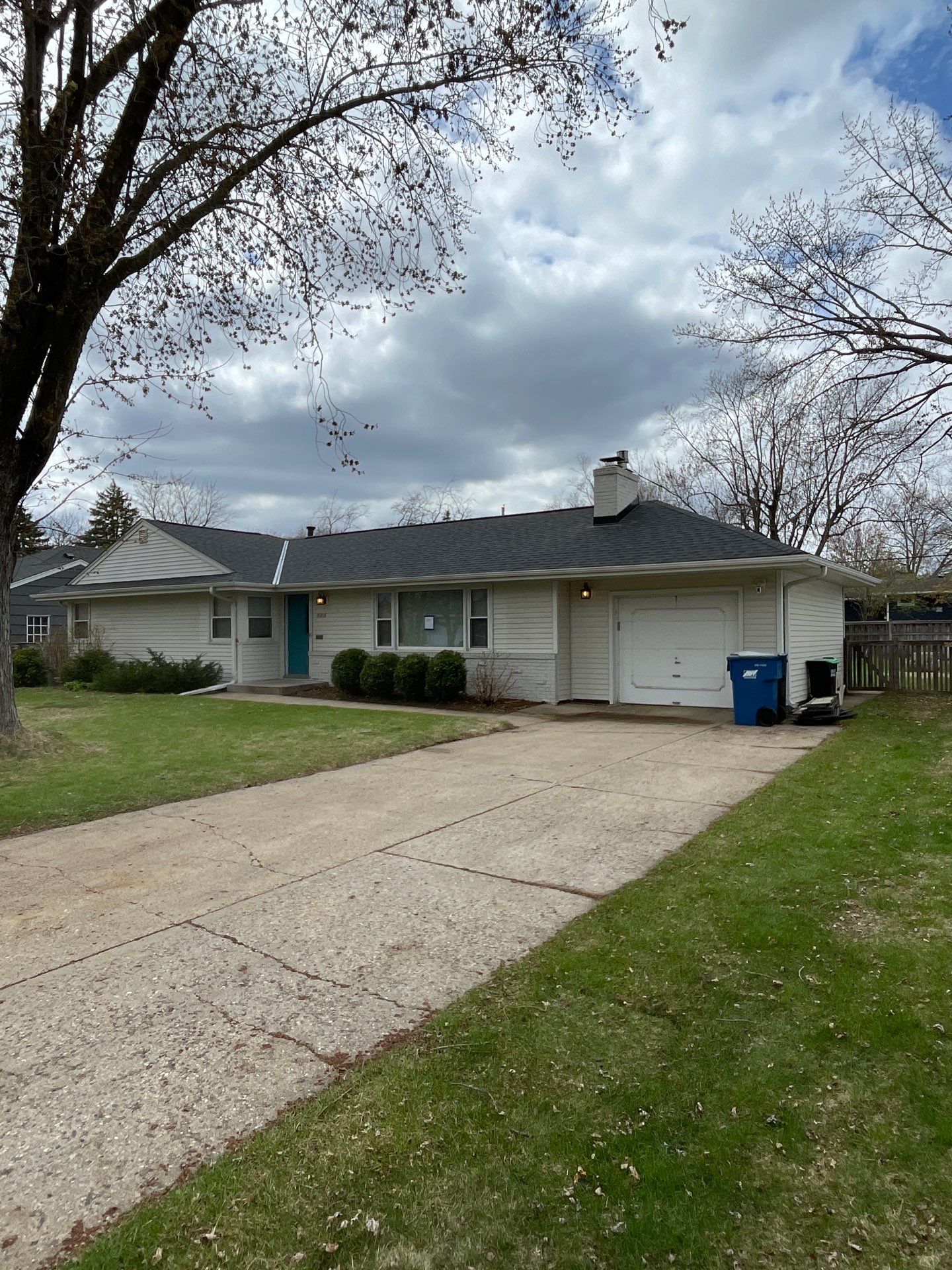 Roof Replacement – Real Estate Transaction Support | Owens Corning Duration | Onyx Black by First Impressions Exteriors