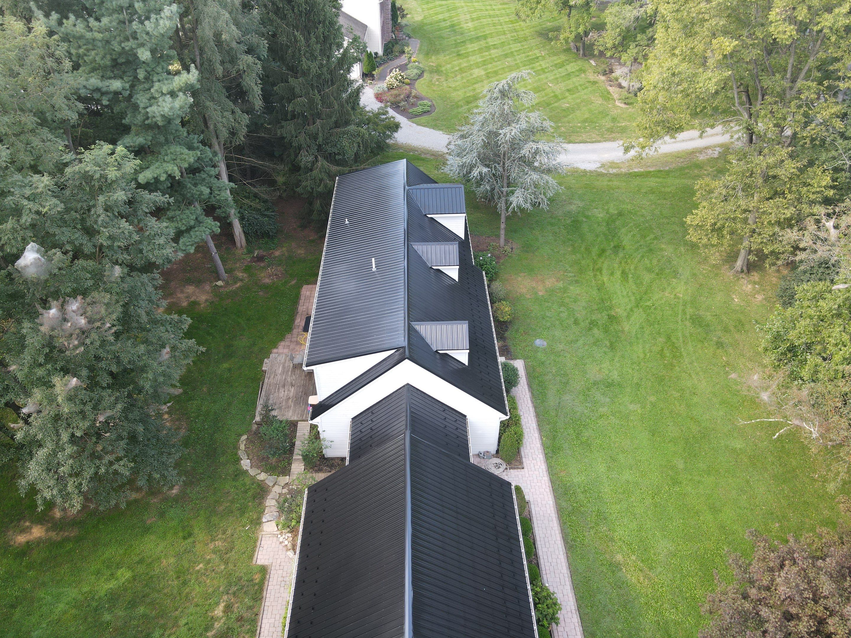 Everlast Azm Black  by Teflon Roofing