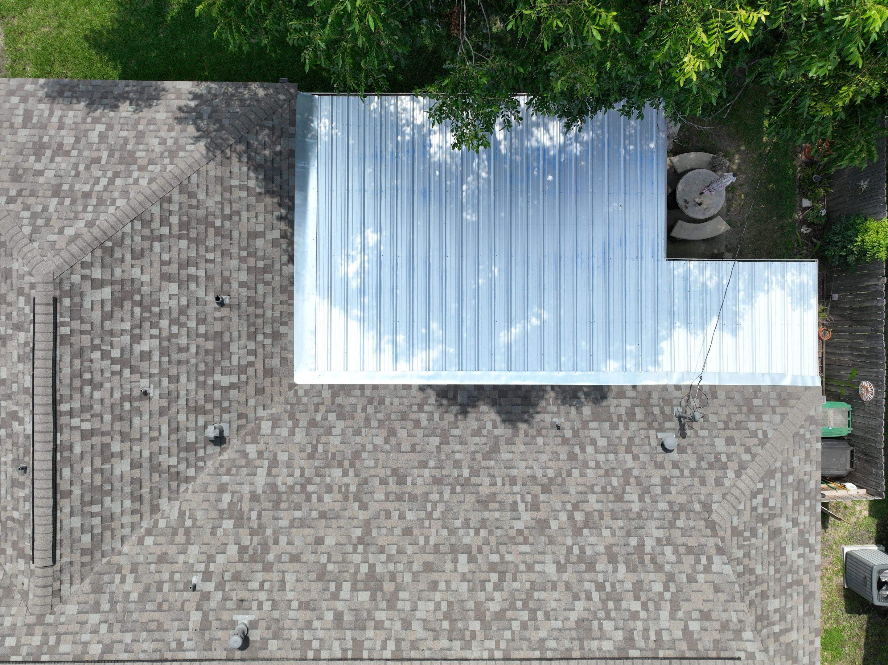 Residential Roofing Installation using Owen's Corning Duration by Roof Concepts Construction