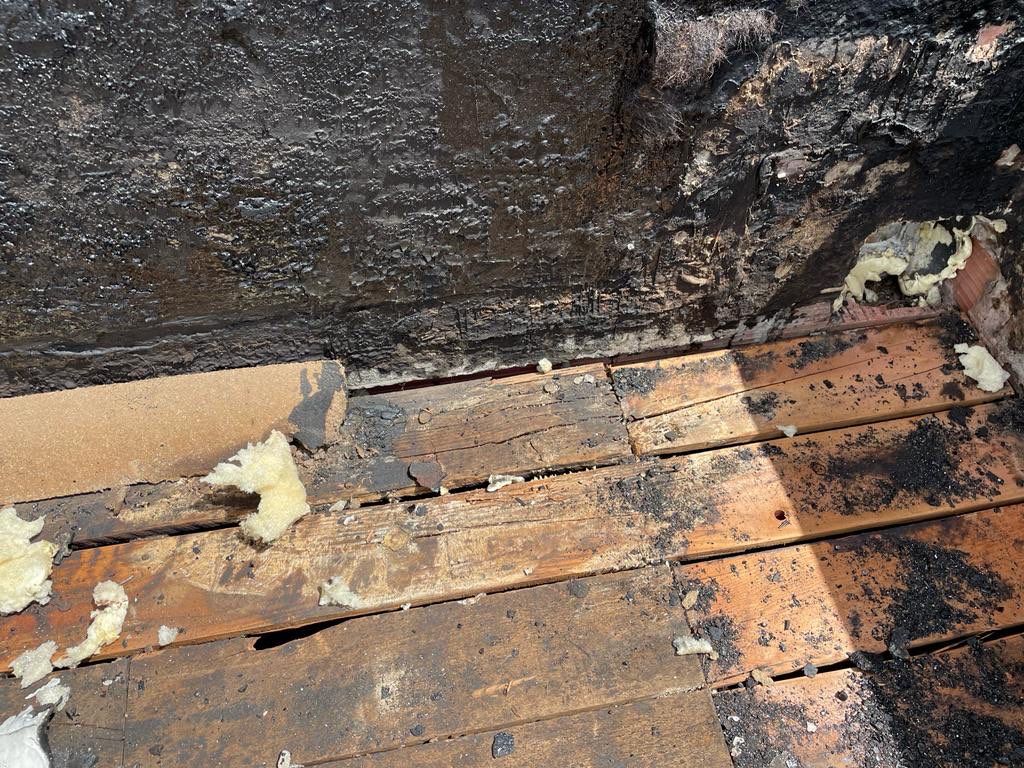 Commercial Roofing Installation using Conklin BenchPly system with PUMA top coat (imbedded fabric system) by Straight Edge Roofing Inc