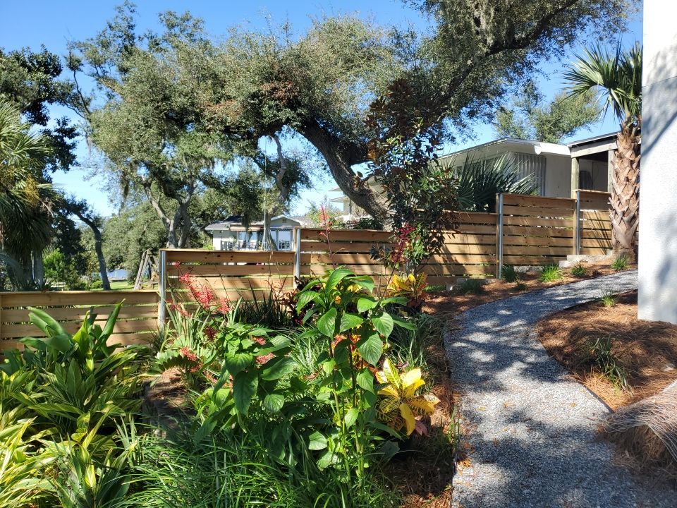 Custom Horizontal Fence  by Hip Square Fence Inc.