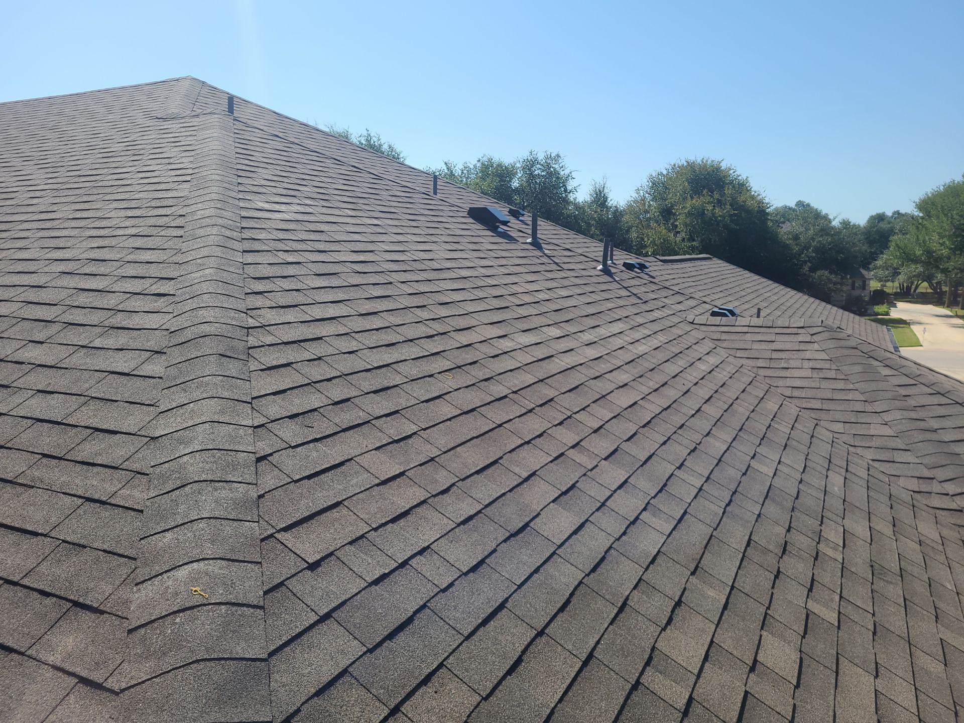 Class IV, Malarkey Vista  by Oakwood Roofing and Construction, LLC