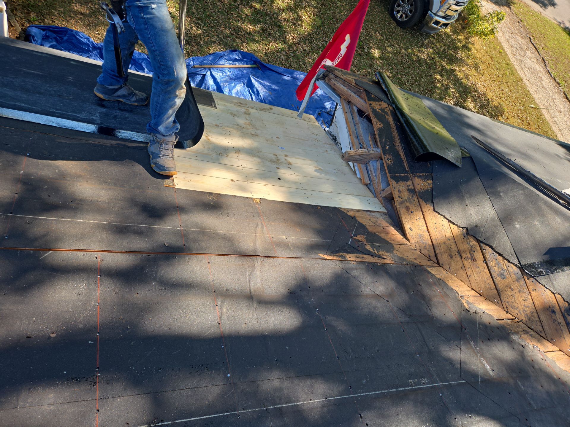 Project in St. Petersburg 33710 by Mitchell Roofing Company LLC 