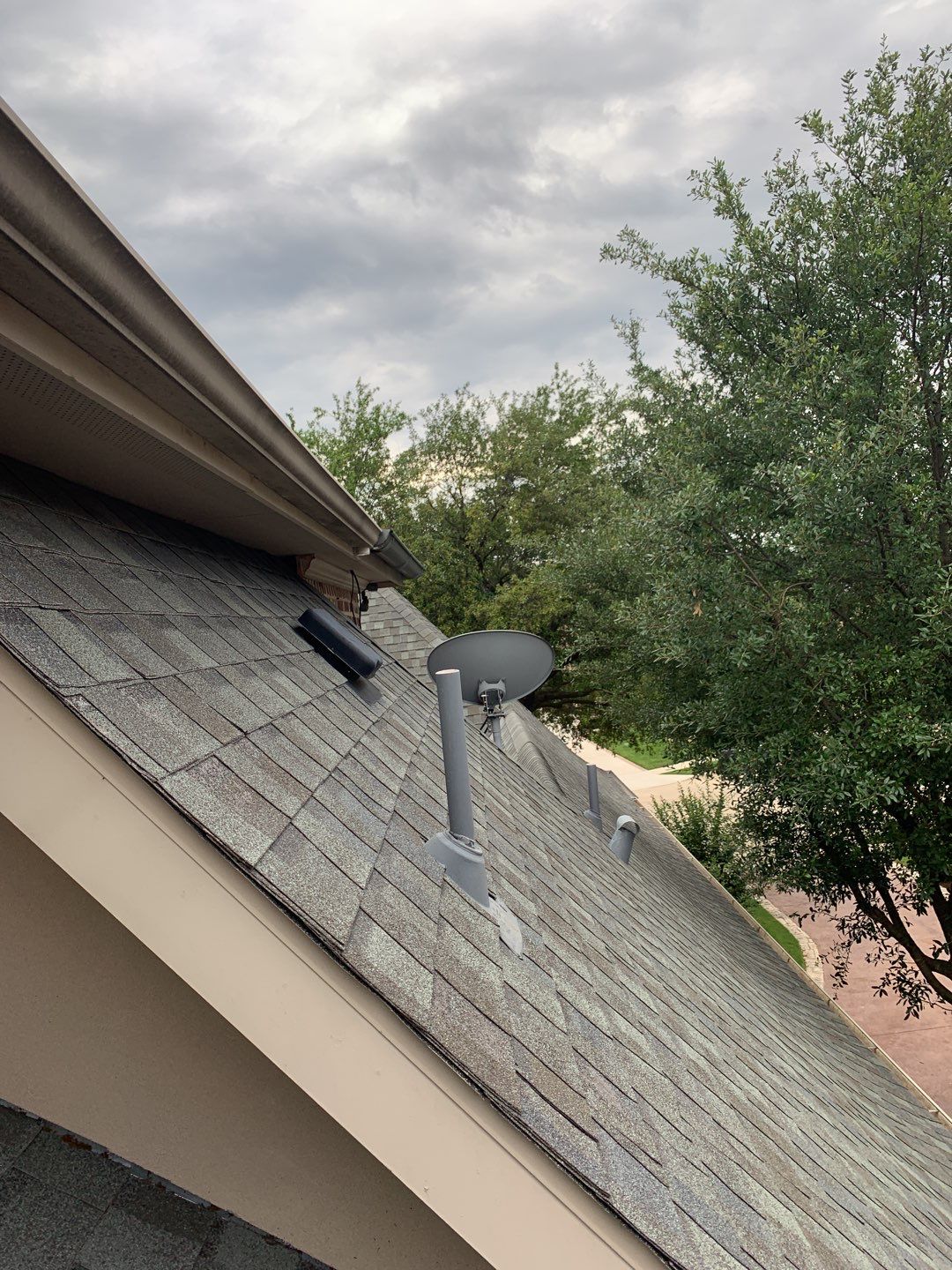 Residential Roof Replacement using GAF products in Frisco Texas by Elite Roofing LLC