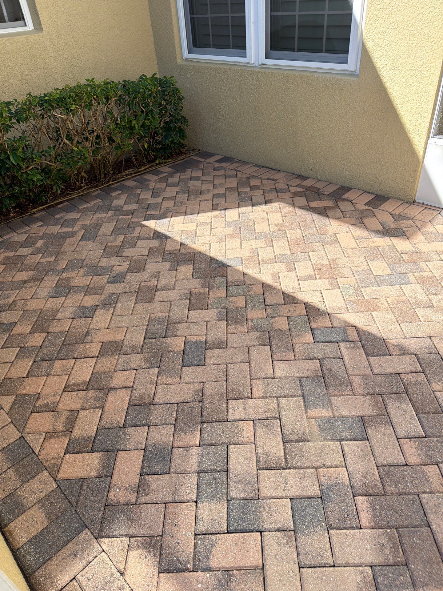 Full exterior surface restoration in Kingspoint Sun City Center by Supreme Paver Experts