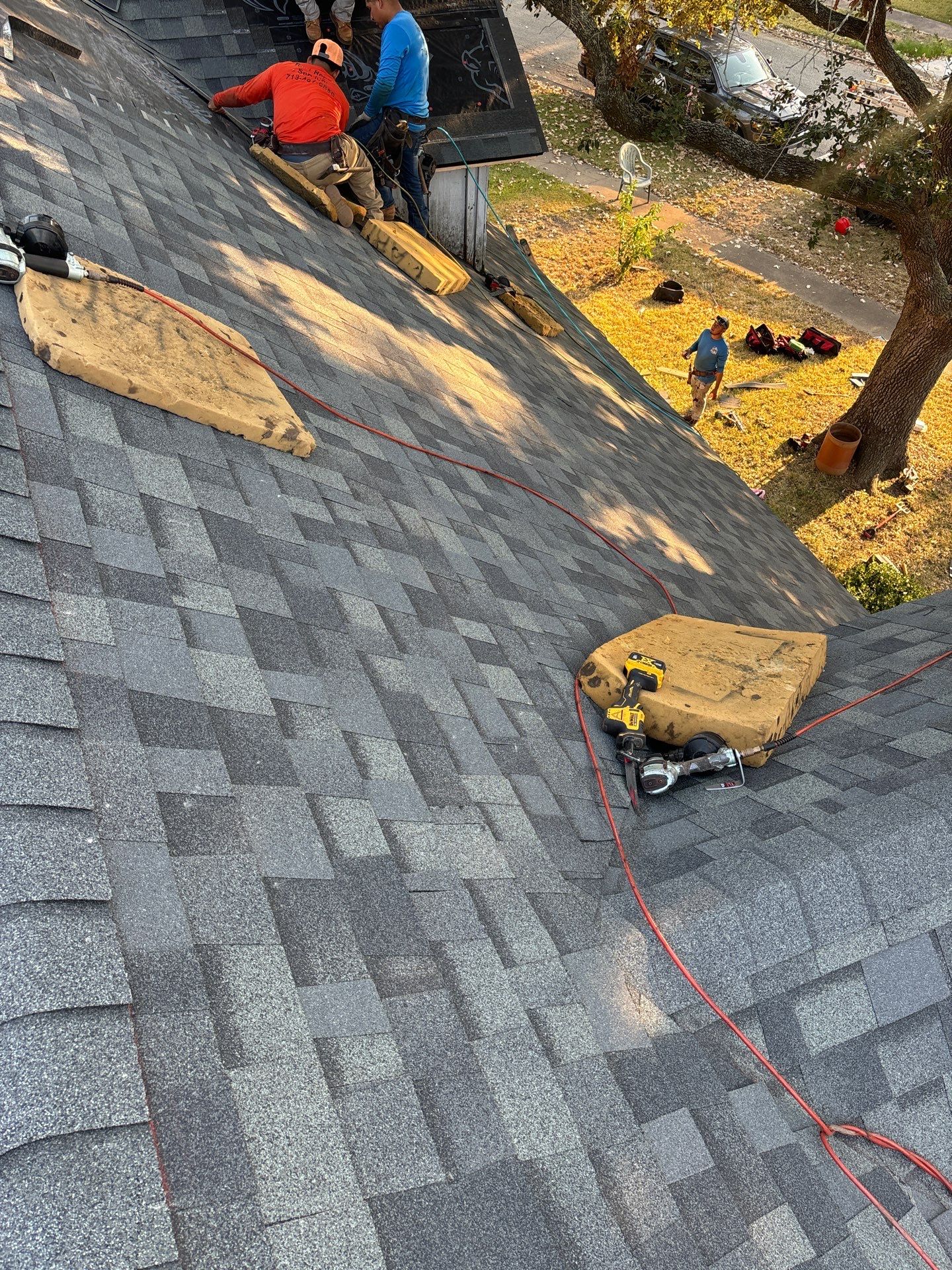 Residential Roofing Installation using Owen's Corning Duration (Lifetime) Shingles by Roof Repair Company