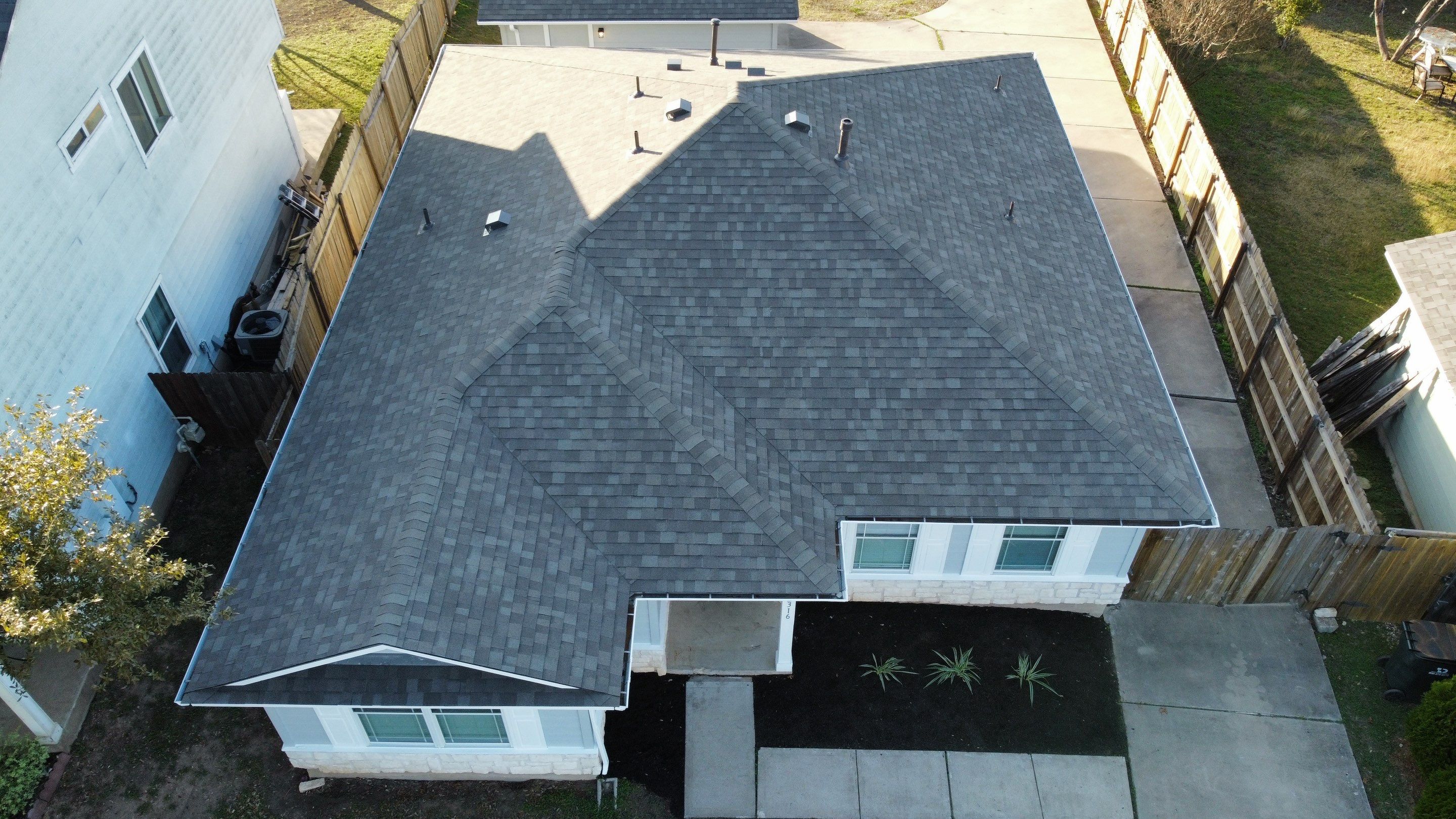 Residential Roofing Installation using Owens Corning Oakridge by Kstylez Roofing & Construction