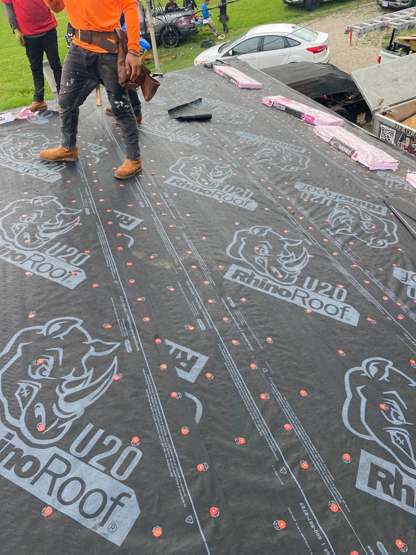 Residential Roofing Installation using Owen's Corning Duration (Lifetime) Shingles by Roof Repair Company