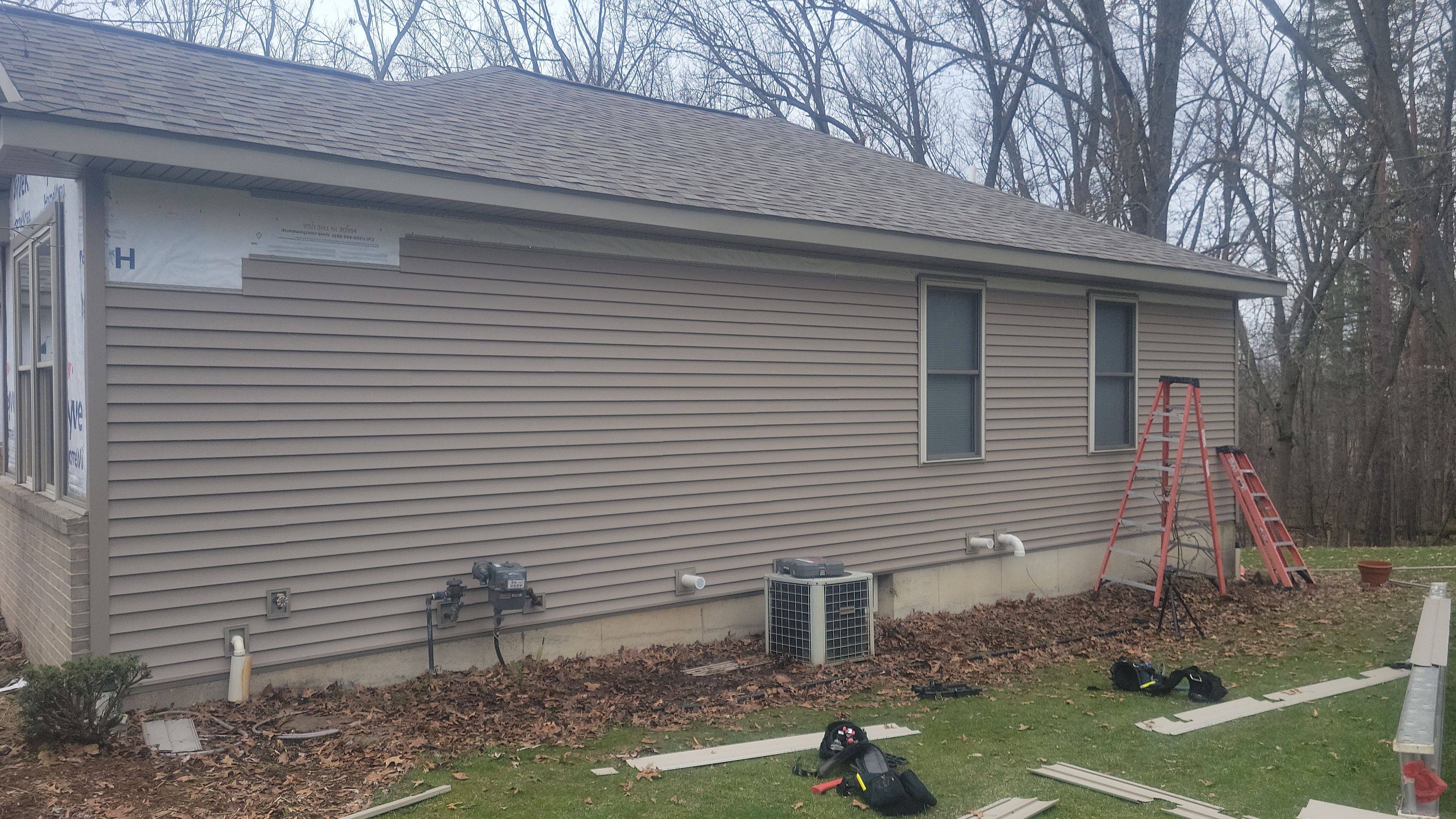 Siding Replacement using Certainteed Restoration Classic D4 by 180 Contractors