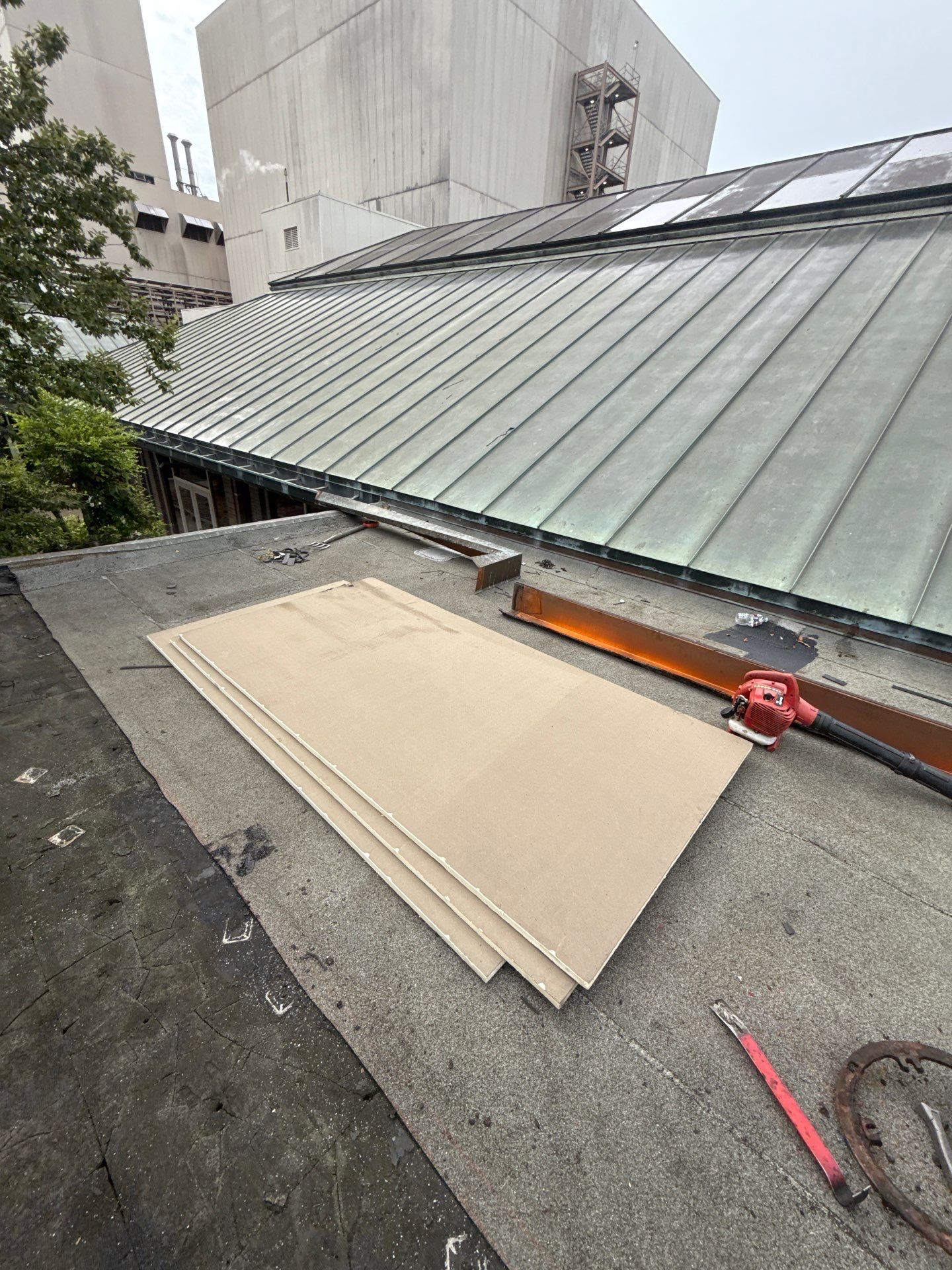 Roof Replacement in Pleasantville Area, Houston TX by Roof Repair Company