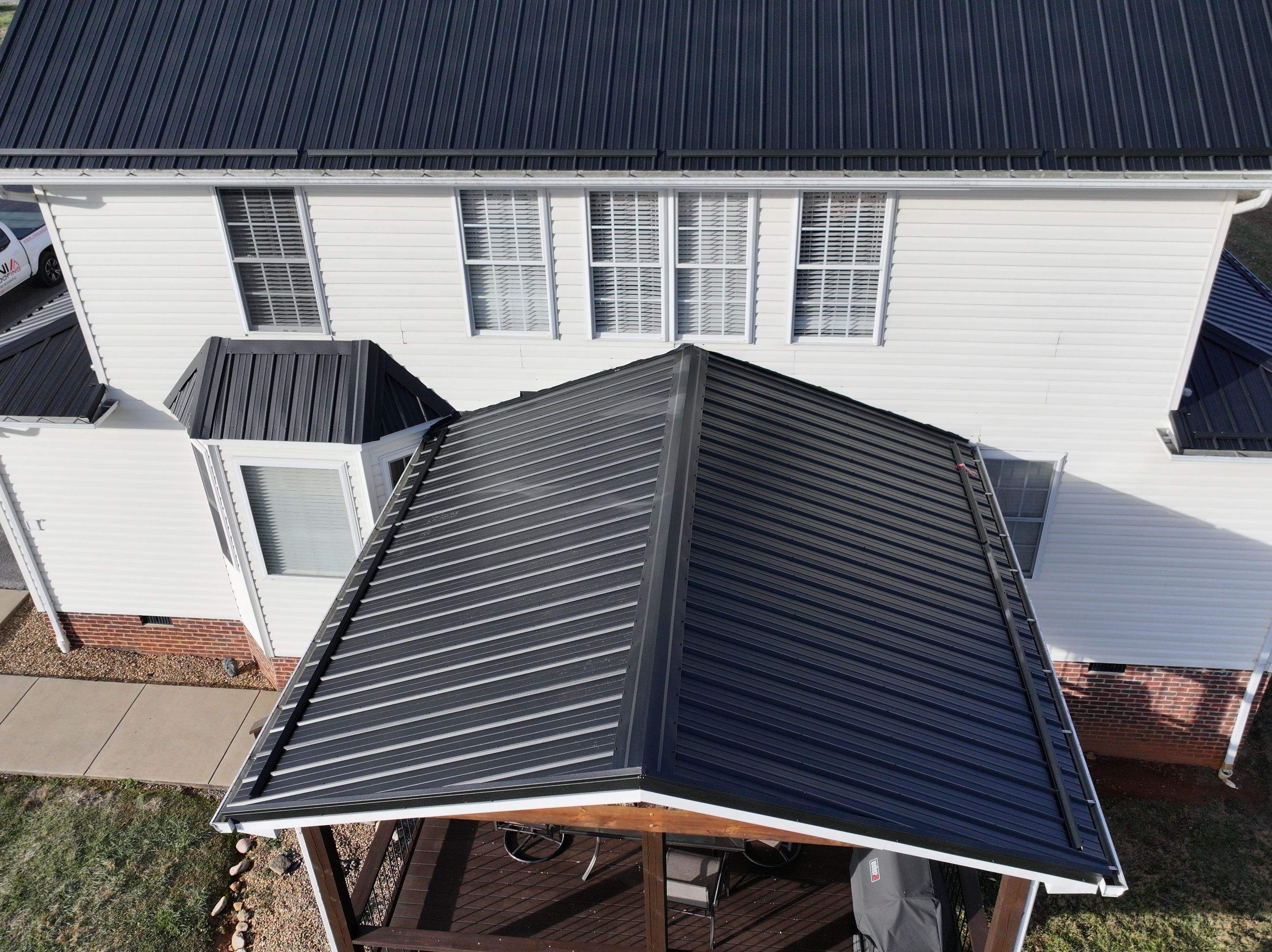 Cogan Residence by Omnia Roofing