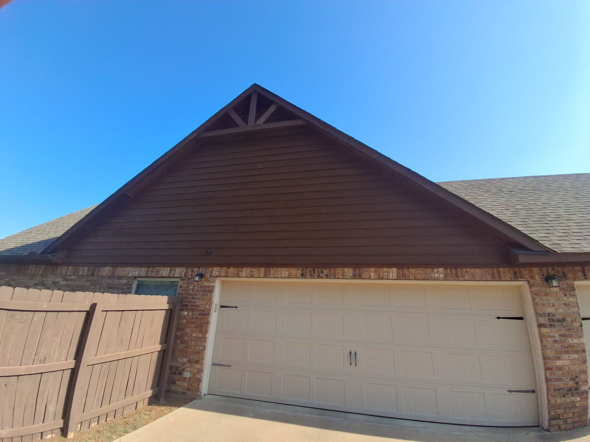From Dated Brown to Modern Contrast: A Mineola Exterior Transformation by Quality Coats Painting