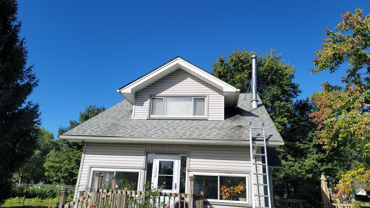 CERTAINTEED LANDMARK COLOR: COBBLESTONE GREY DRIP EDGE: WHITE by Eagle Eye Roofing