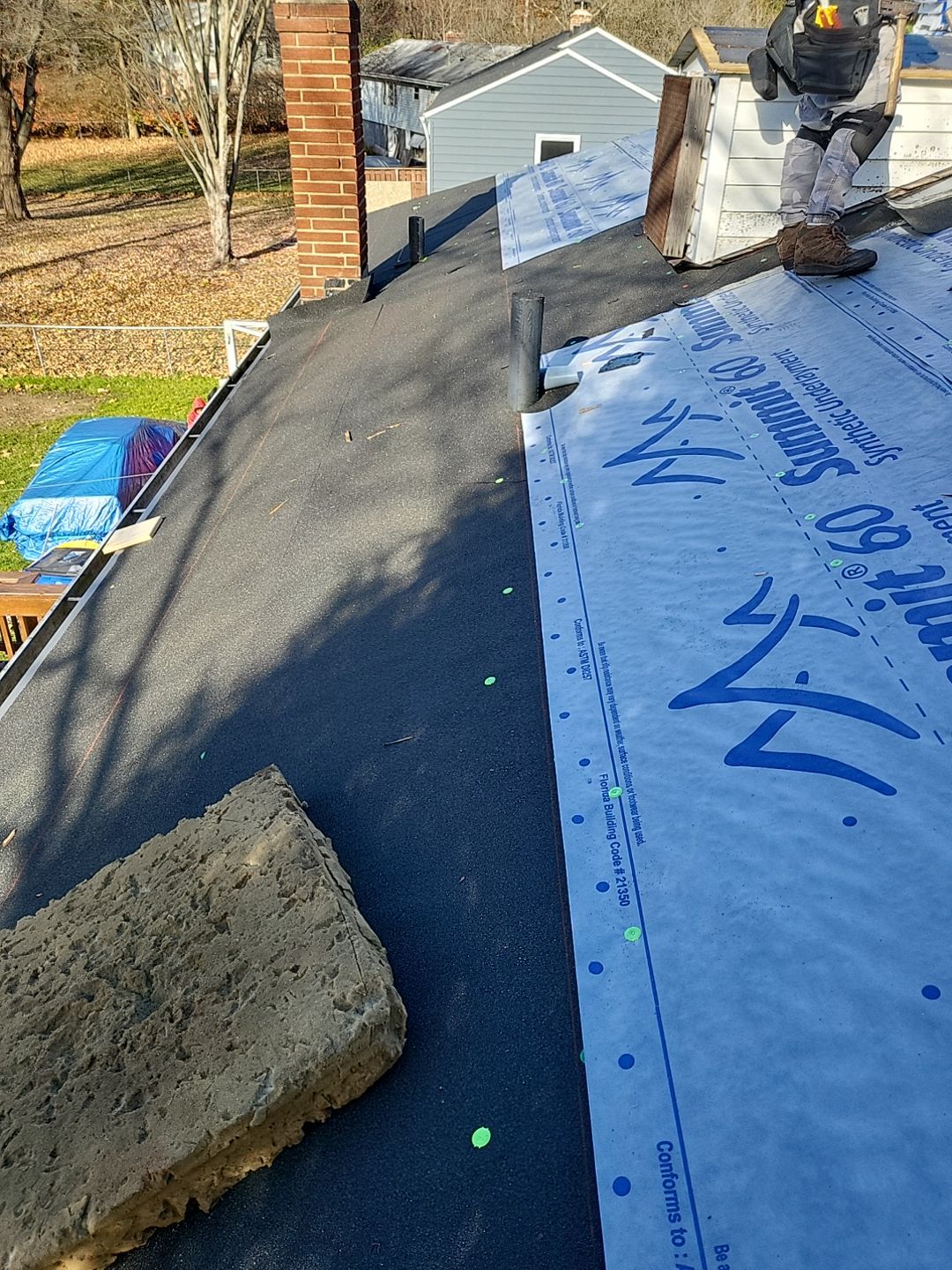 ATLAS PINNACLE COLOR: COASTAL GRANITE DRIP EDGE: TUXEDO GRAY by Eagle Eye Roofing