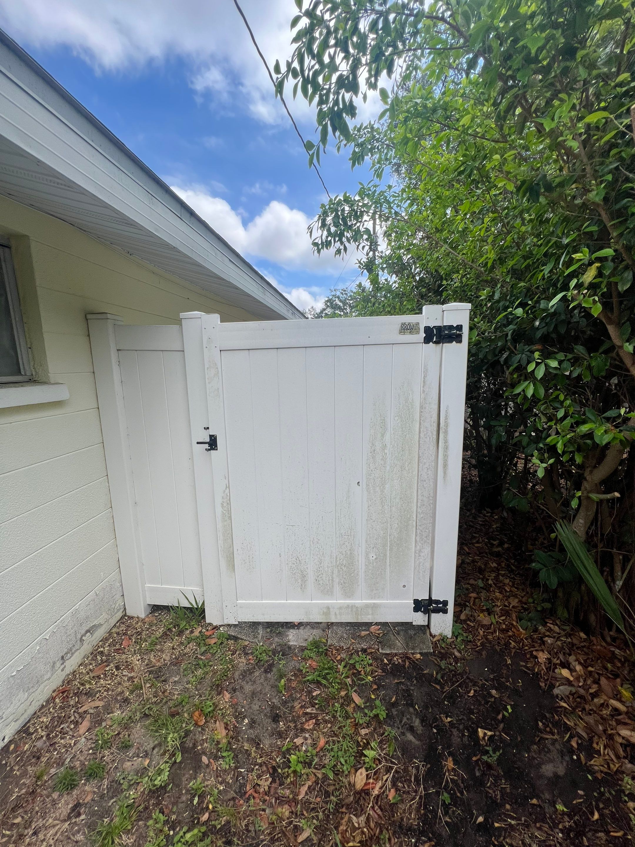 Vinyl Fence Installation using Vinyl Privacy Fence  by Asap fence and gates, LLC