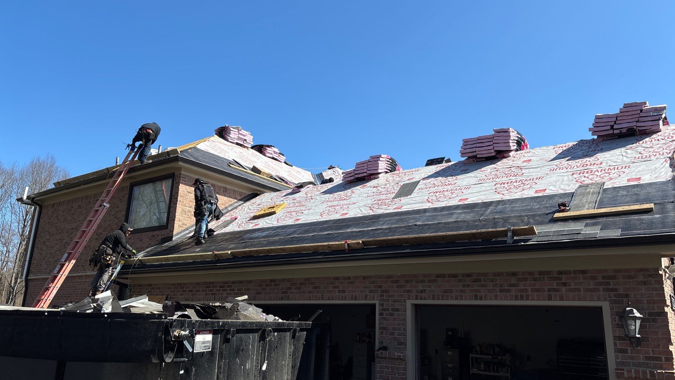 Roof Replacement using Owens Corning Onyx Black by 180 Contractors