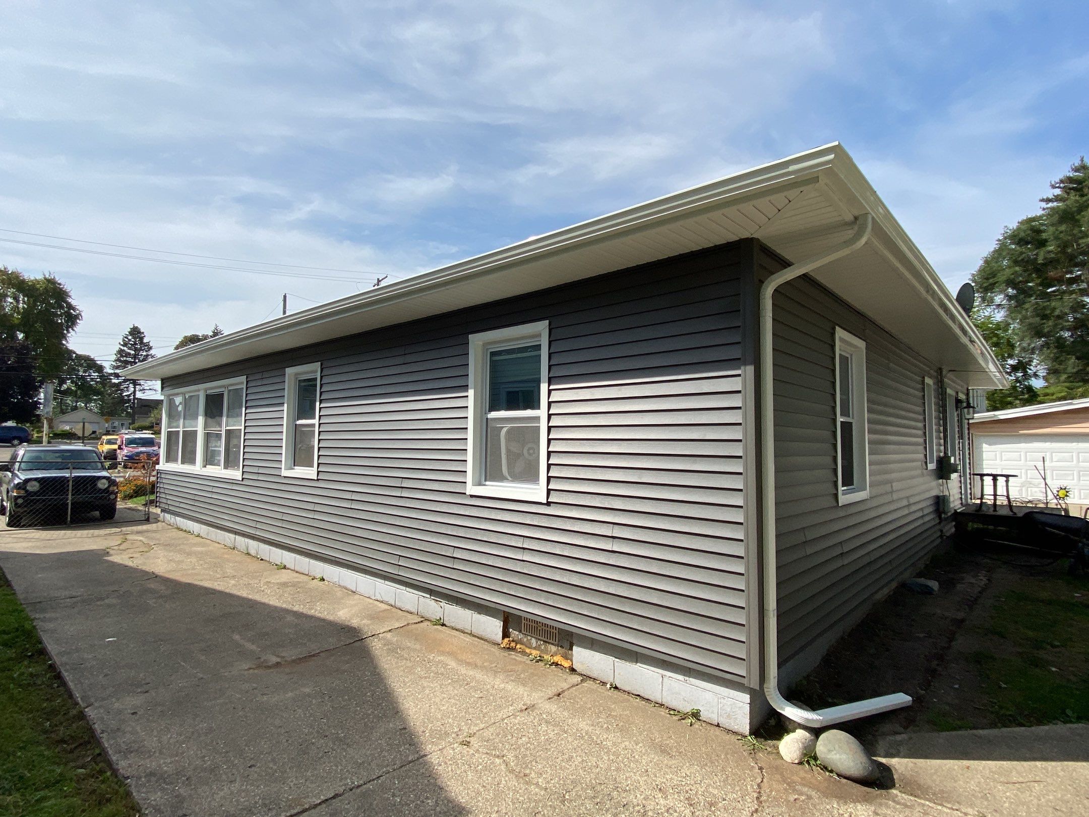 Siding Replacement using CertainTeed Restoration Classis D4 by 180 Contractors