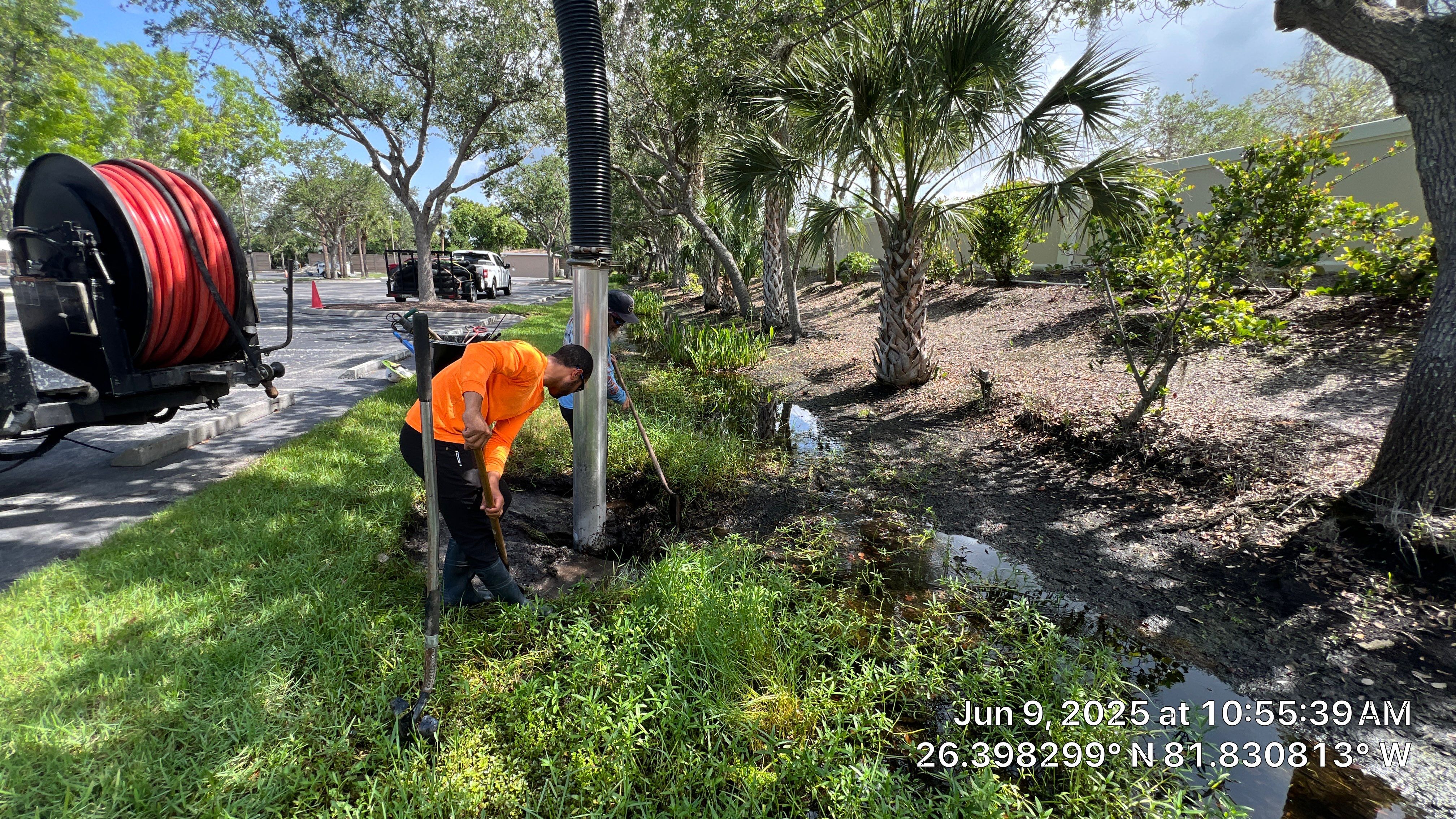 Pelican Landing Beach Parking Lot Stormwater System Maintenance by Don Mar, Inc. Storm Water Solutions
