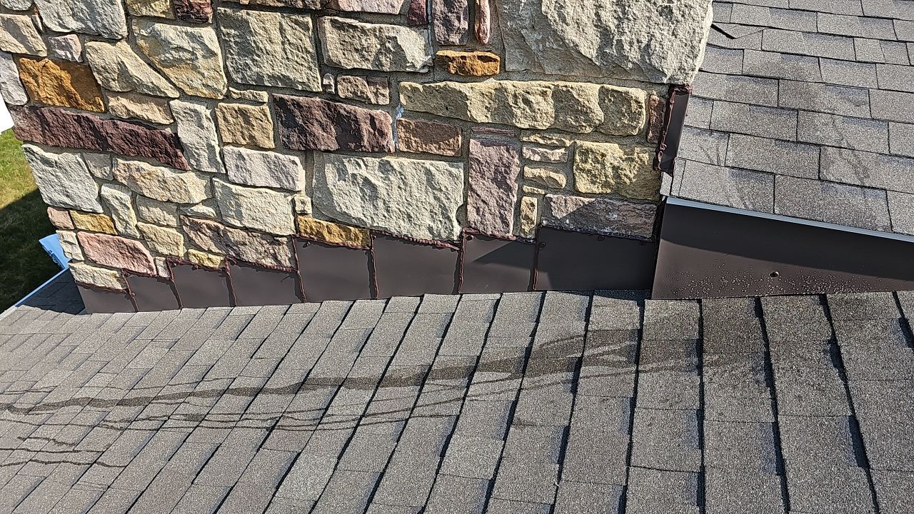 ATLAS PINNACLE HP W/SCOTCHGARD COLOR: WEATHERED WOOD by Eagle Eye Roofing