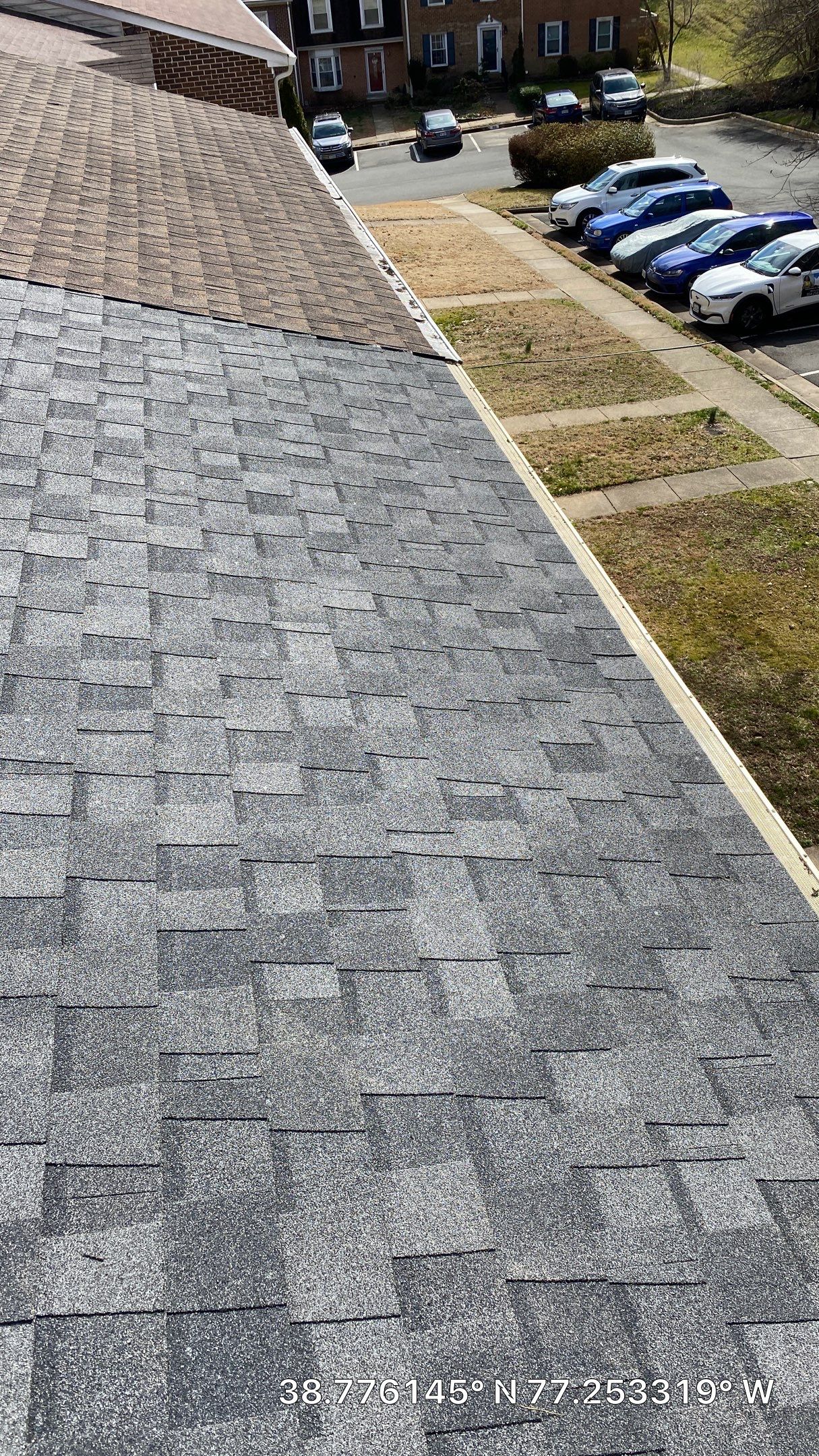 Springfield: CertainTeed Landmark Pro Designer Shingles in Max Def Pewterwood by RM Banning, Inc.