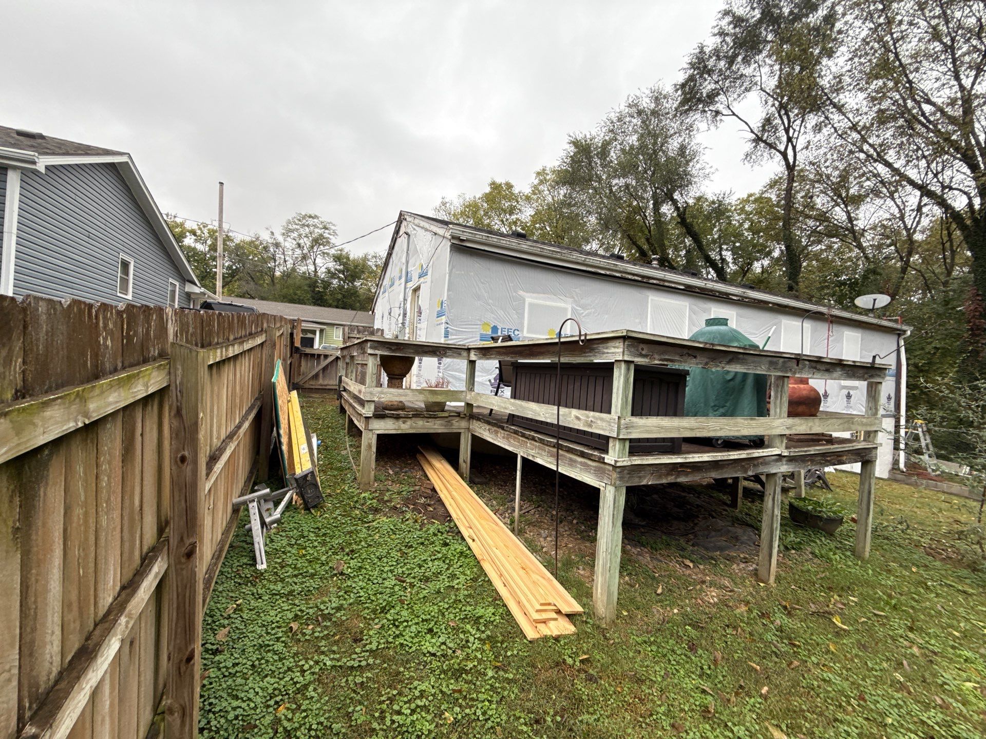 Feeling Blue in Weston Mo - Time for a Makeover  by EEC  Windows, Siding & Roofing 