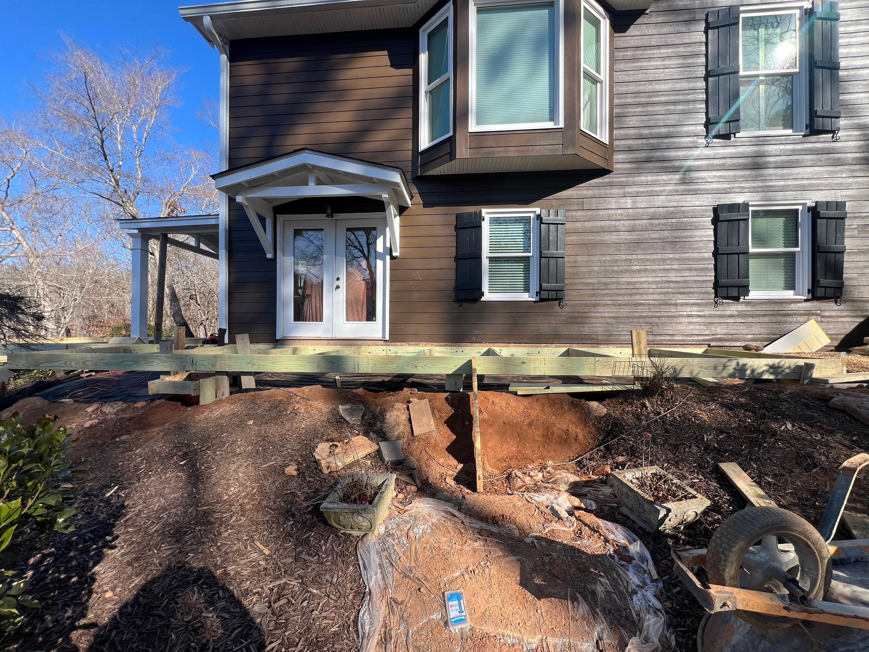 Deck And Porch using TimberTech by Swift Home Renovations 
