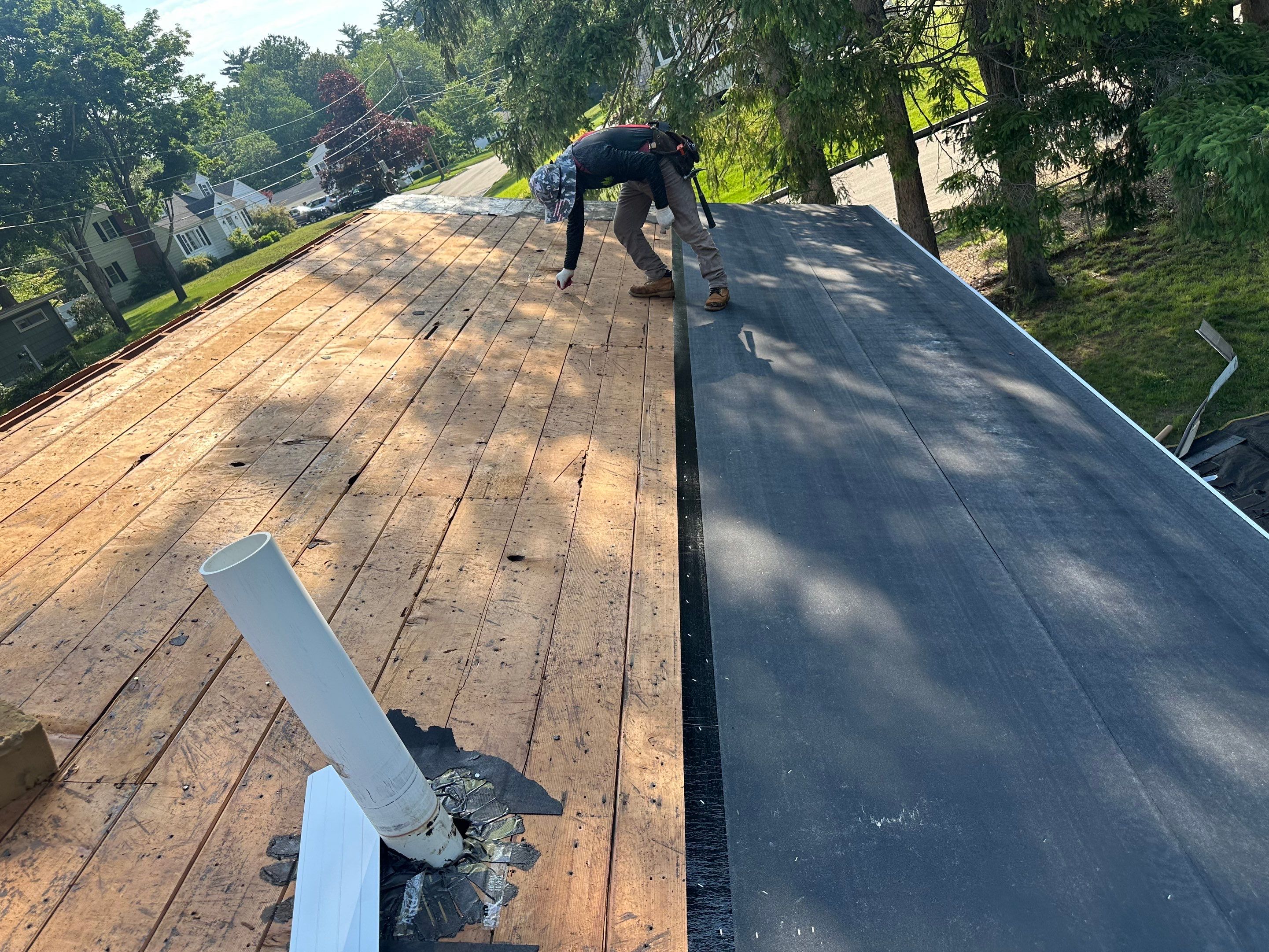 Manchester, NH – Owens Corning Roof Replacement by Tall pine roofing