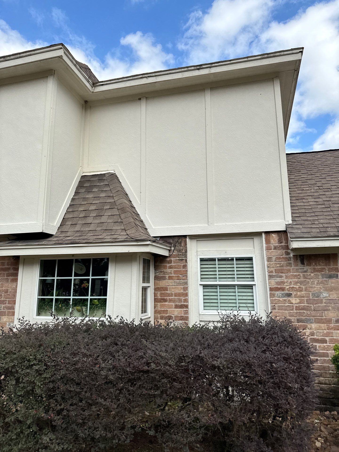 55 Square Titan Natural timber  by Sirius Roofing