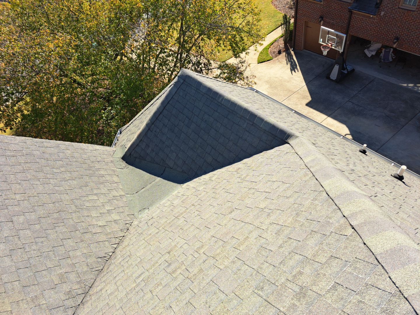 Top-Quality Williamsburg Gray Owens Corning Roof Installation in Roswell, Georgia by NBS Roofing by NBS Roofing, Inc.