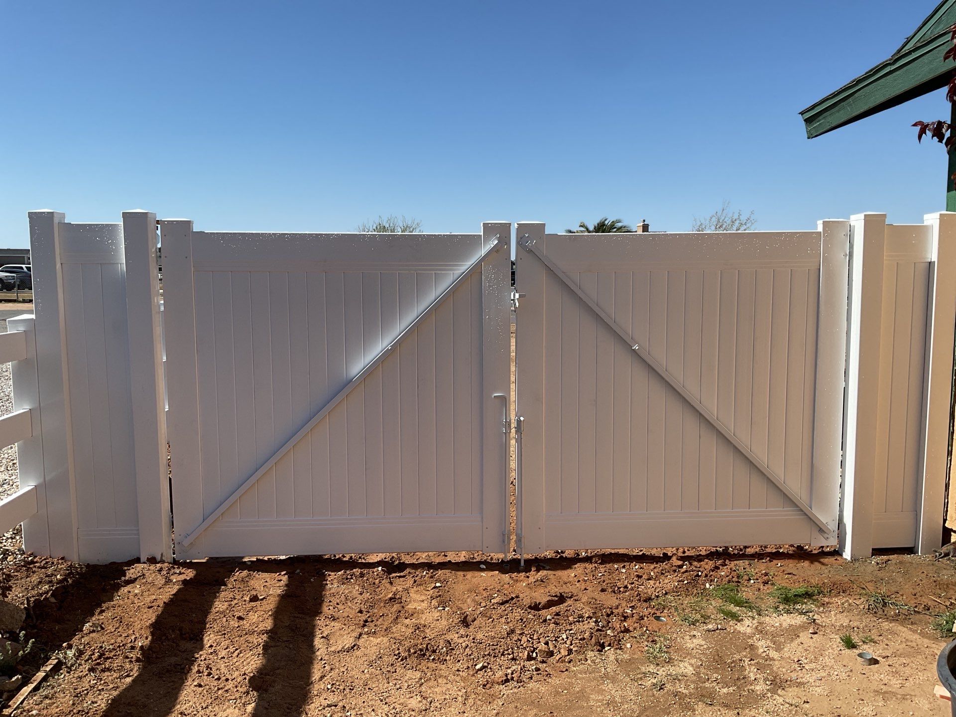 Fence Installation using Ranch Style Vinyl by Fence Guys Inc.
