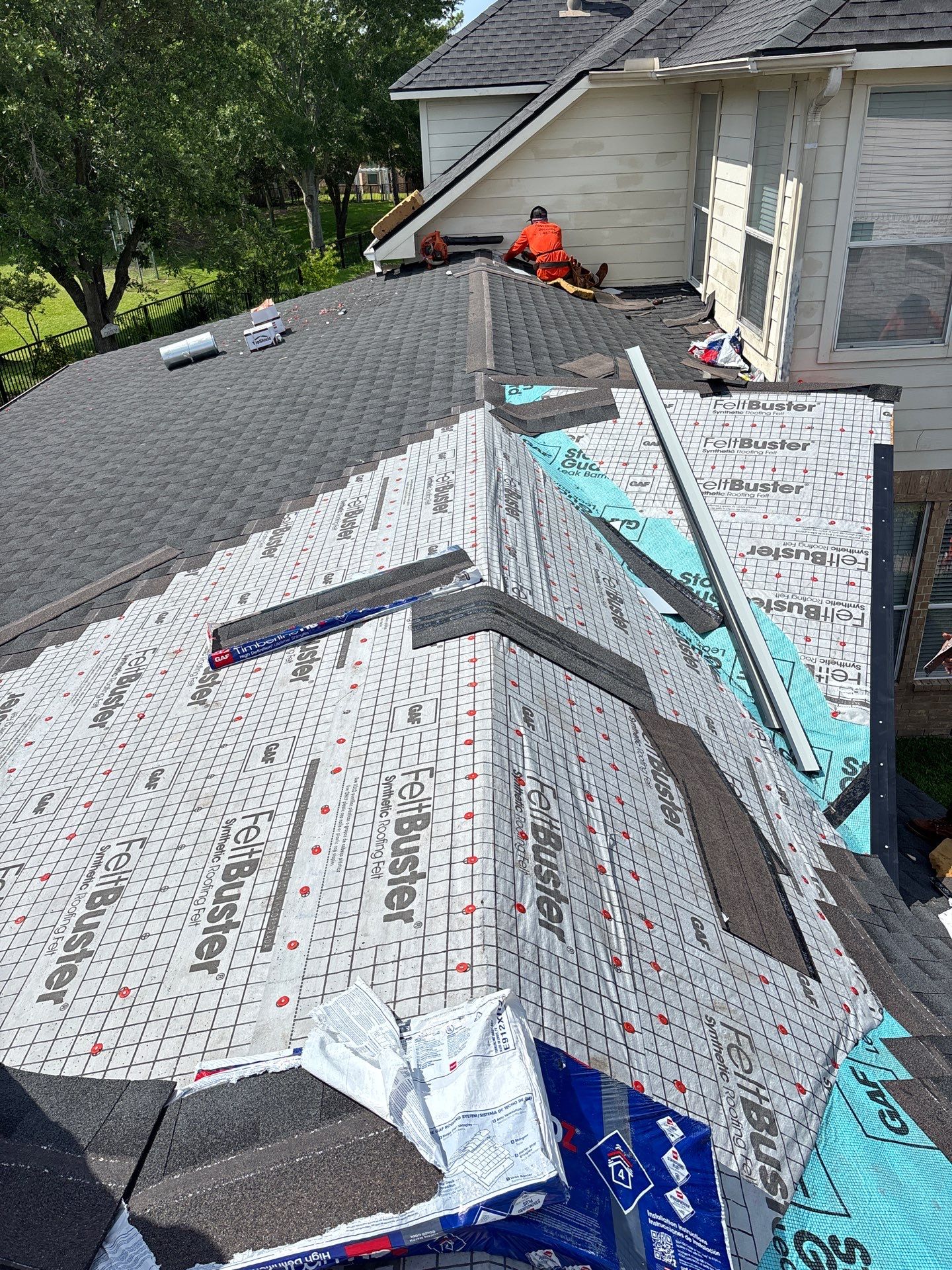 Roof Replacement Pearland by Roof Repair Company