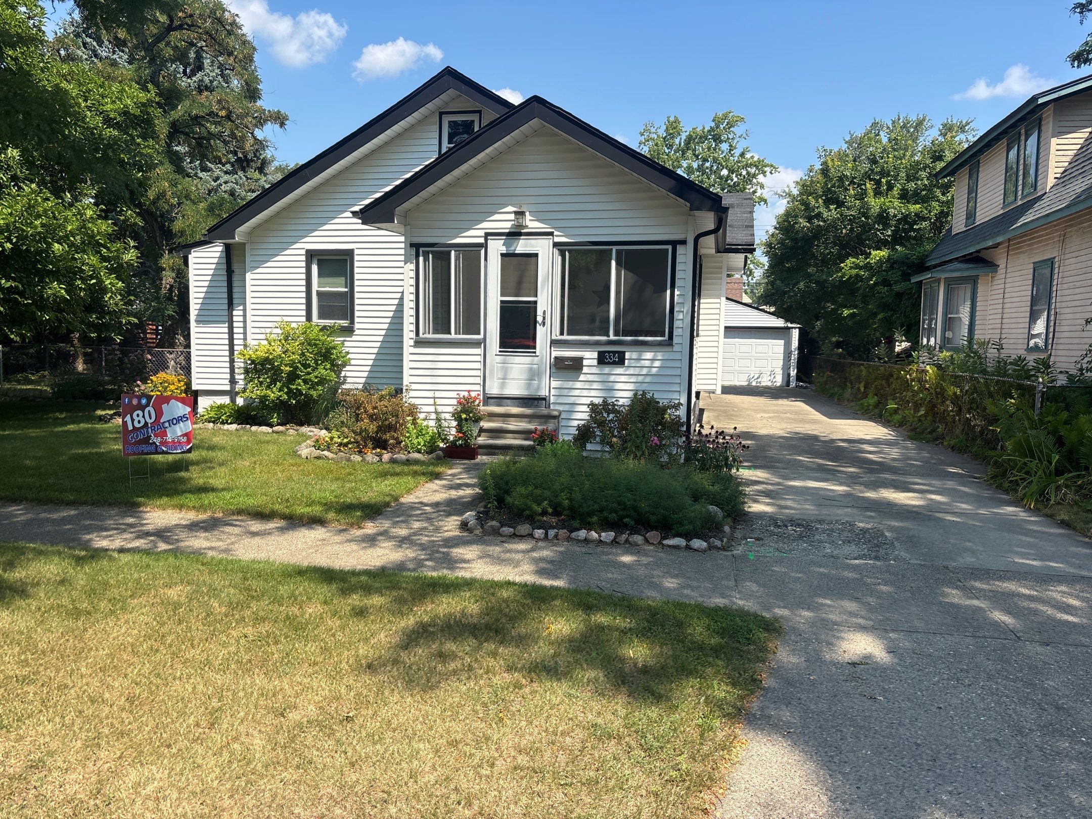 Roof Replacement using Owens Corning Onyx Black by 180 Contractors