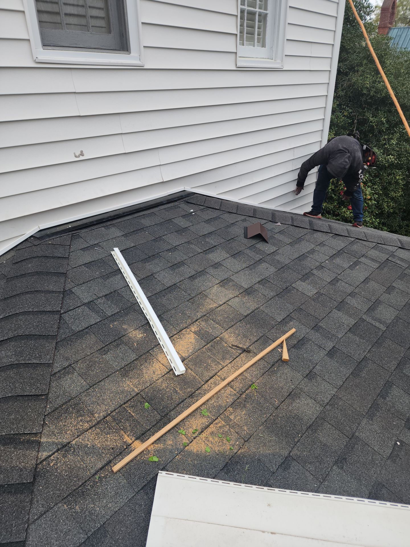 Residential Roofing Repair using Owens Corning Oakridge- Driftwood by Indigo State Roofing