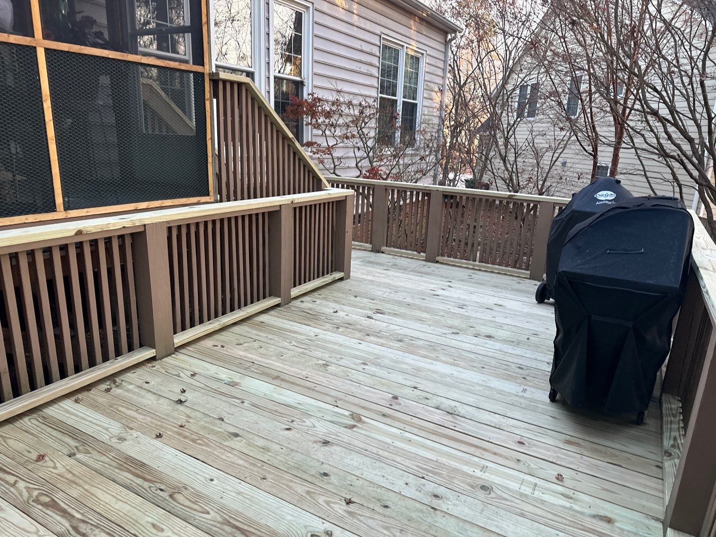 Coated Deck using Wood Sealant by DuraSeal