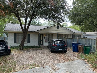 Shingle Roof Replacement in Austin