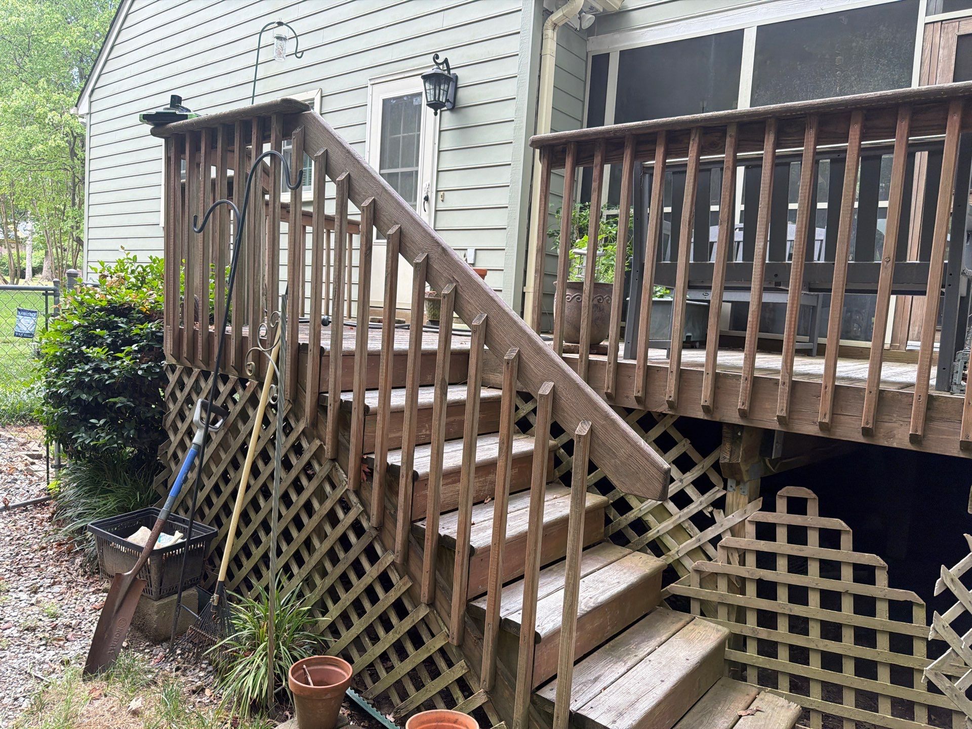 Deck using Wood Sealant by DuraSeal