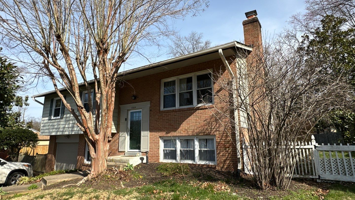 Springfield CertainTeed Landmark Pro Roof in Max Def Pewter by RM Banning, Inc.